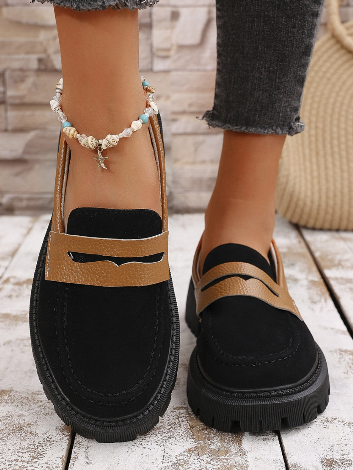 Stylish Contrast Suede Platform Loafers for Women - Comfortable Slip-On Shoes with Chunky Heel | Perfect for Casual Outfits, Office Wear & Date Nights