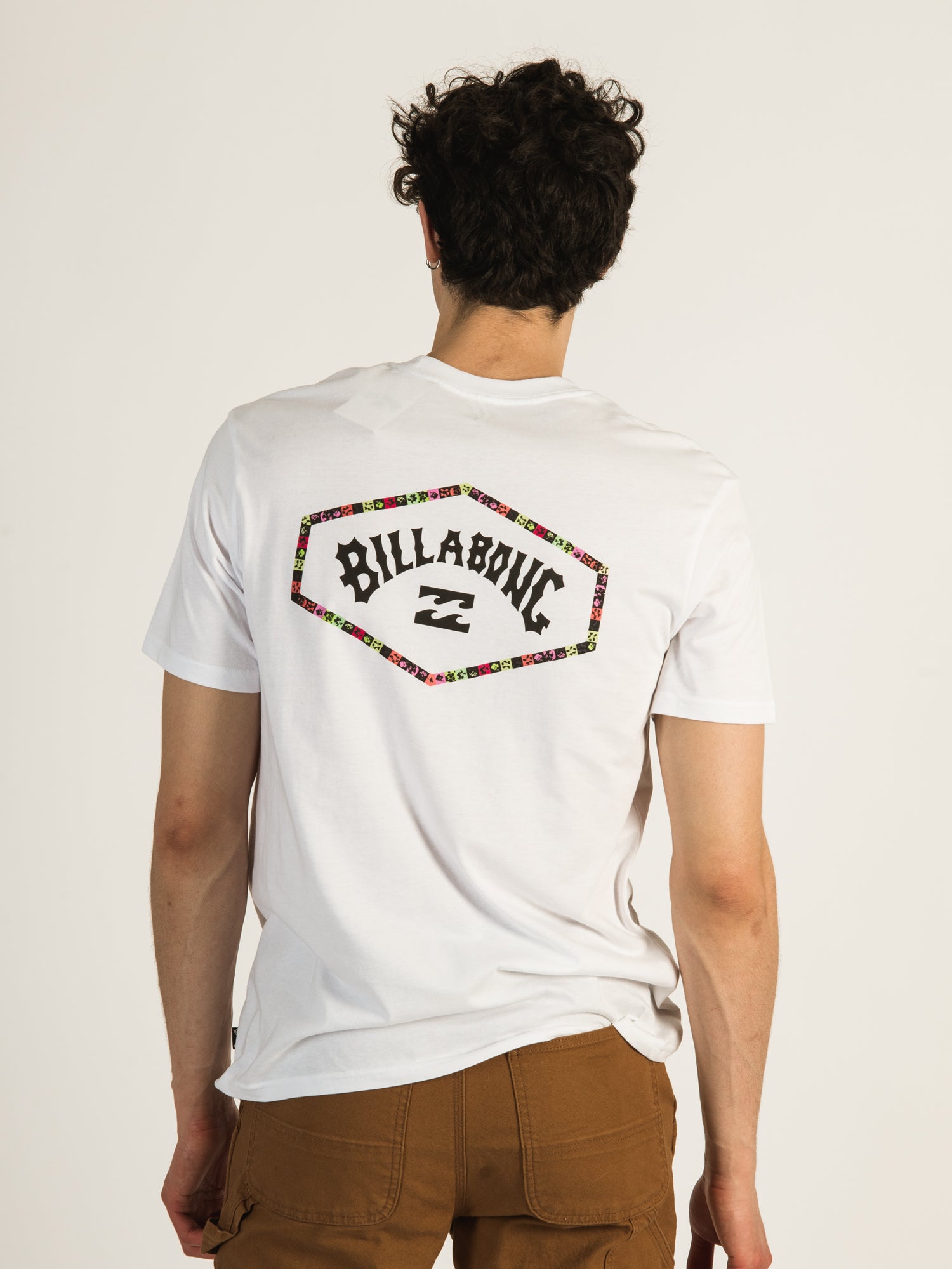 BILLABONG EXIT ARCH T-Shirt for Men & Women | Comfortable Cotton Tee for Surfing, Beach & Casual Wear