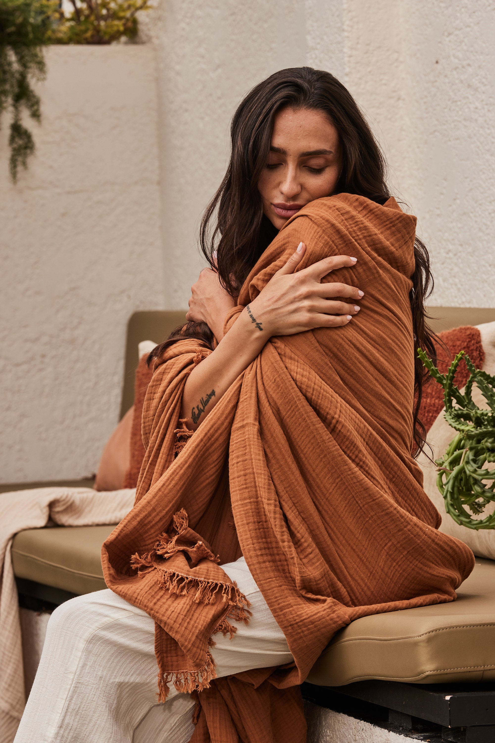 Premium Enes Cotton Bed Cover - Soft & Breathable Terracotta Duvet Cover - Perfect for Cozy Bedrooms & Guest Rooms