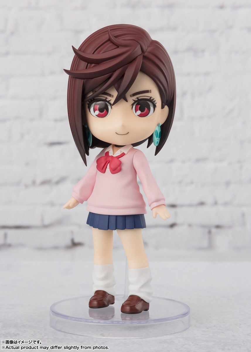 Bandai Figuarts Mini Dandadan Momo Action Figure - Anime Collectible Toy for Display & Cosplay - Perfect for Anime Fans, Gift Giving & Shelf Decoration