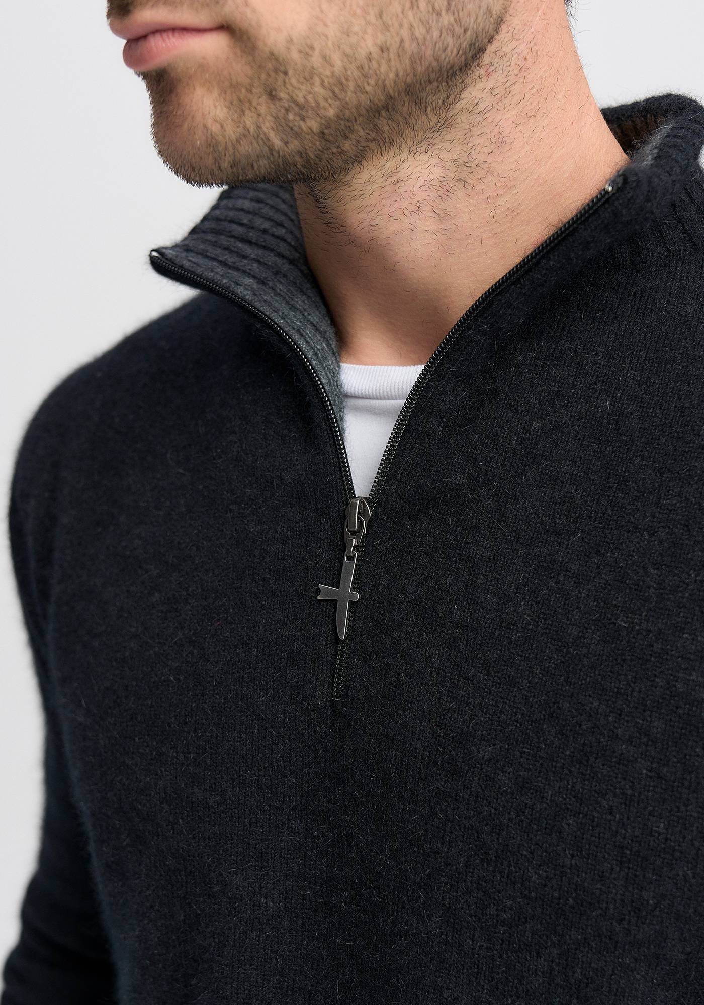 Estuary Half Zip Pullover Sweatshirt for Men & Women - Comfortable Fleece Lined Casual Wear for Outdoor Activities & Lounge
