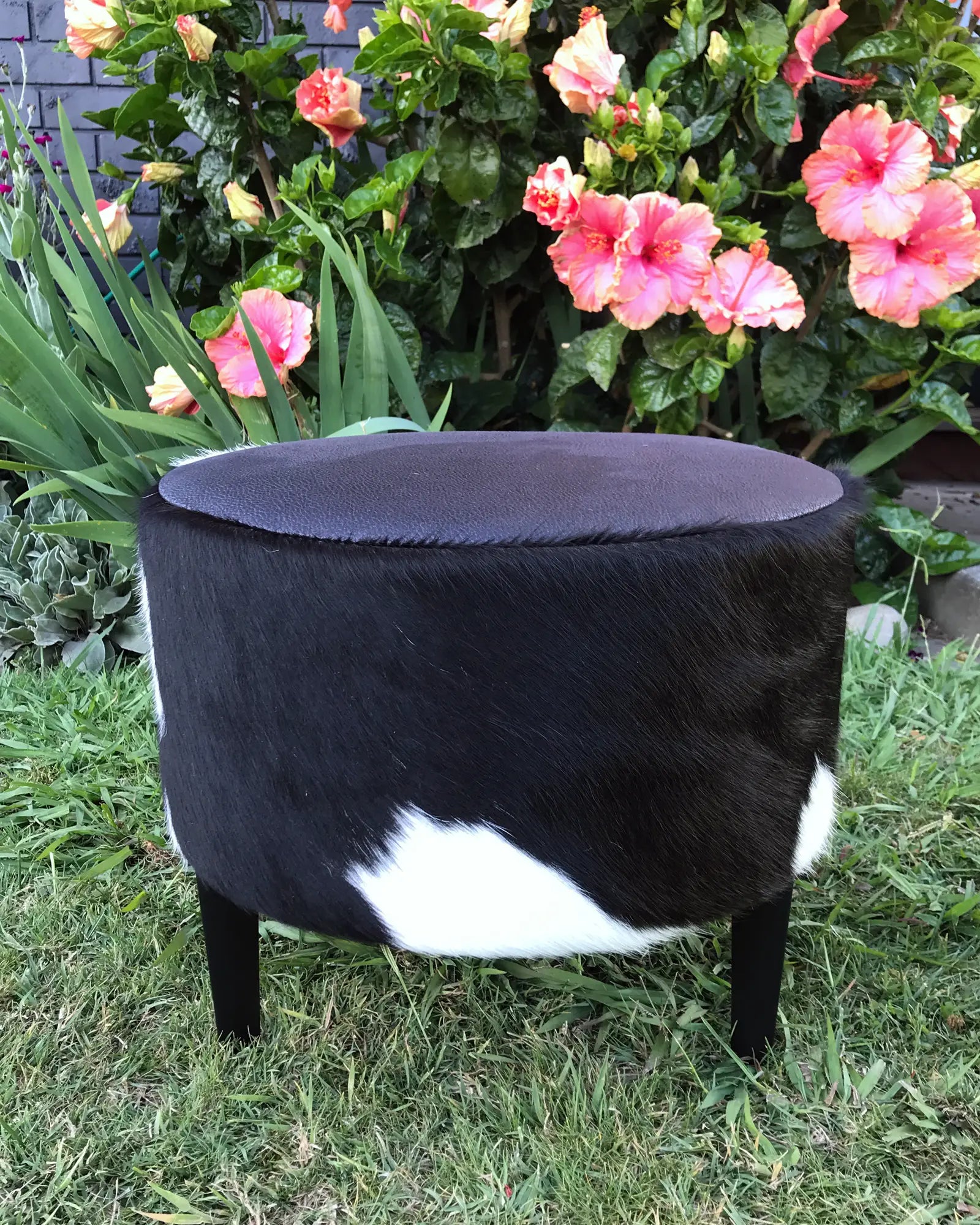 Premium Cowhide Round Footstool - 40x40x34cm Natural Leather Ottoman, Durable & Stylish Living Room Decor for Home, Office, or Lounge Comfort