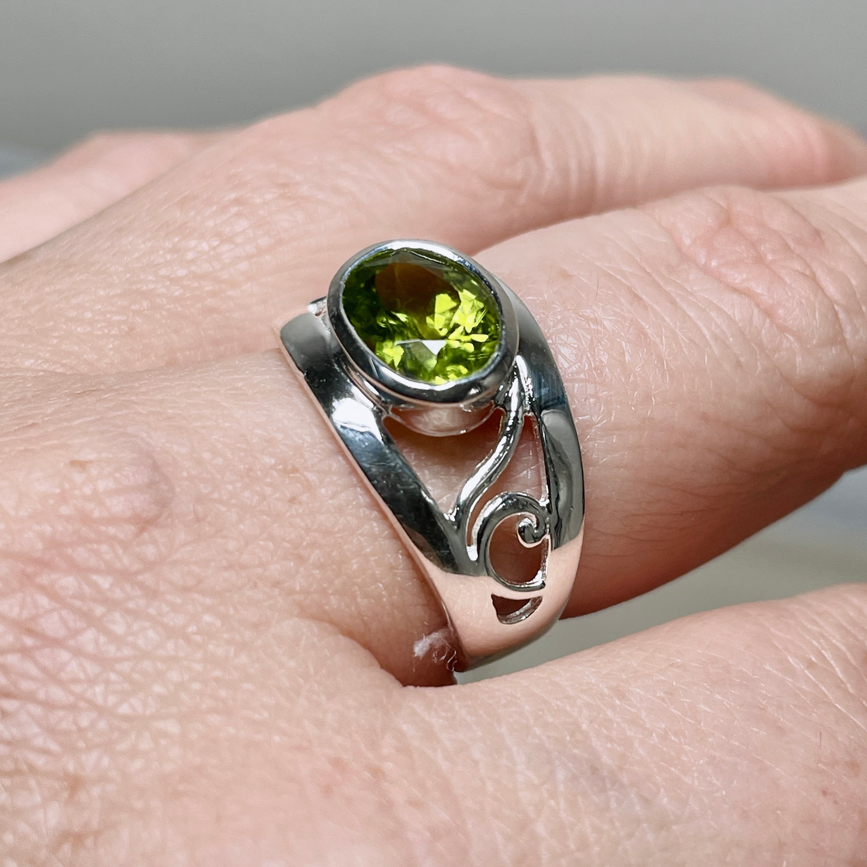 Peridot Oval Faceted Boho Ring for Women - Handmade Sterling Silver Bohemian Jewelry - Perfect for Casual Wear, Parties & Gift Giving