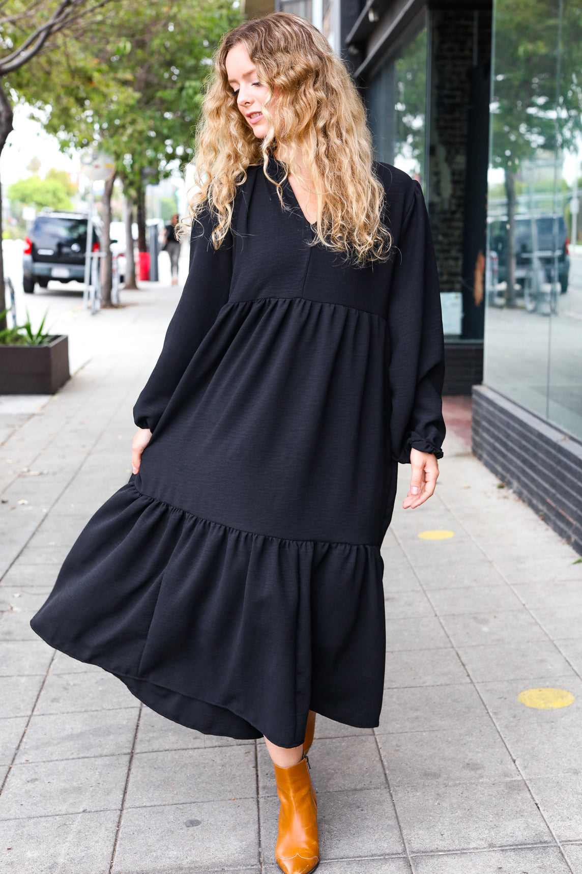 Elegant Black Notched Neck Frill Hem Tiered Maxi Dress for Women - Perfect for Weddings, Parties & Summer Vacations