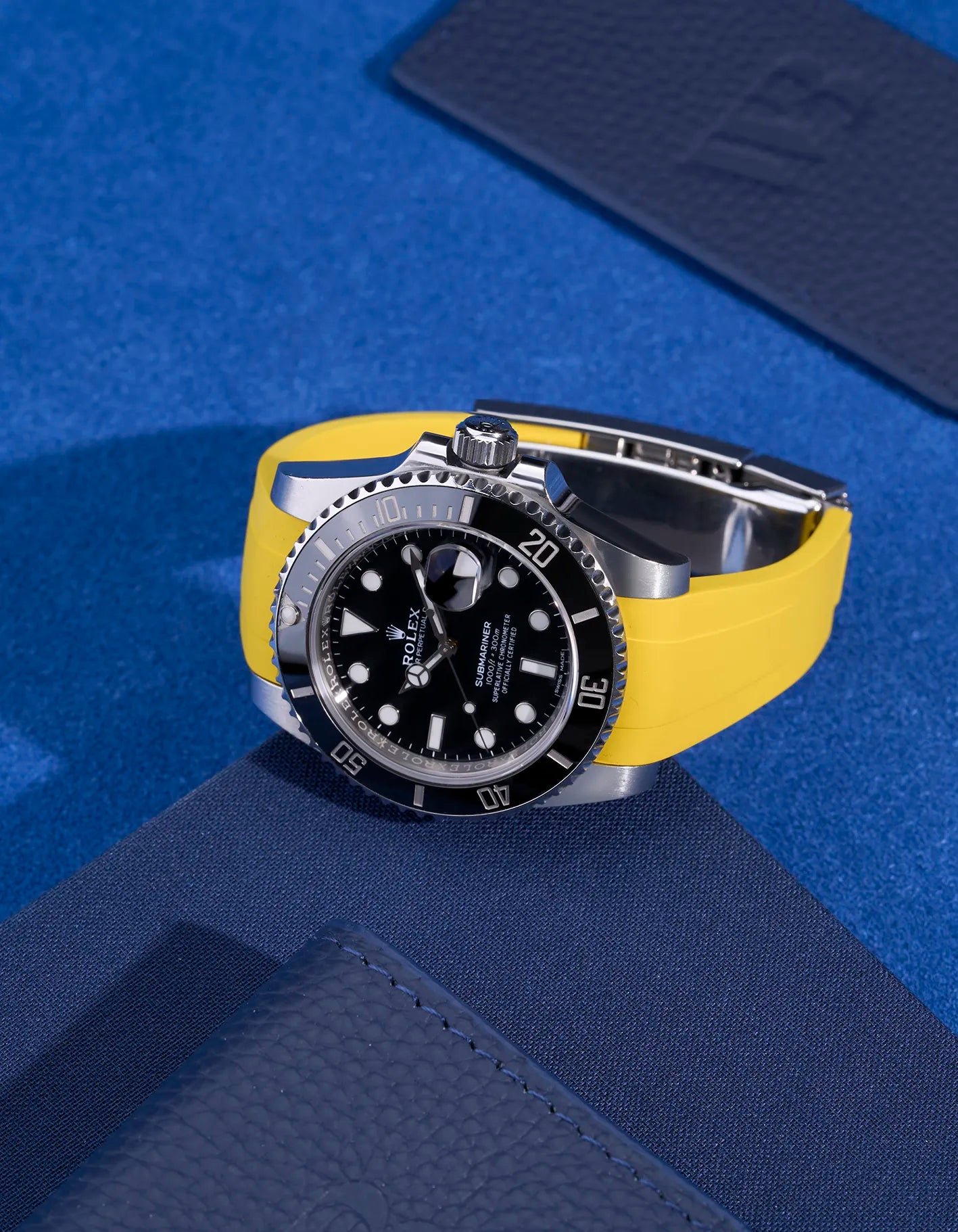 Premium FKM Rubber Watch Band with Original Clasp for Rolex Submariner 116610LN & 114060LN – Durable, Waterproof Replacement Strap for Diving, Swimming & Outdoor Activities
