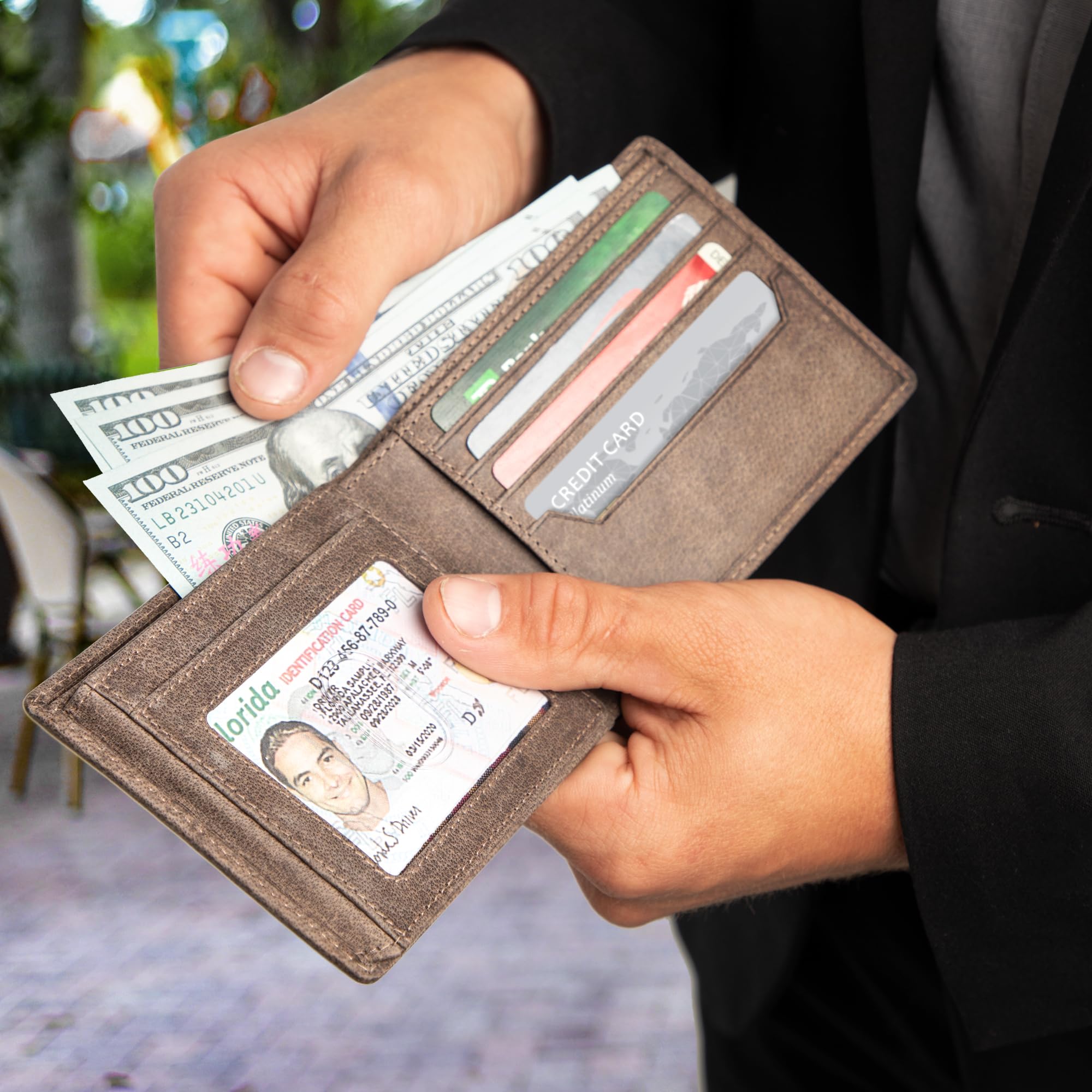Premium BULL GUARD RFID Blocking Men's Leather Wallet - Slim Bifold Design with 2 ID Windows & 12 Card Slots - Genuine Full Grain Leather - Ideal for Travel, Business & Everyday Use