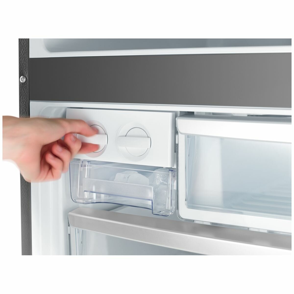 Westinghouse 565L French Door Frost Free Refrigerator WHE6000SB - Energy Efficient, Spacious Design for Modern Kitchens & Large Families