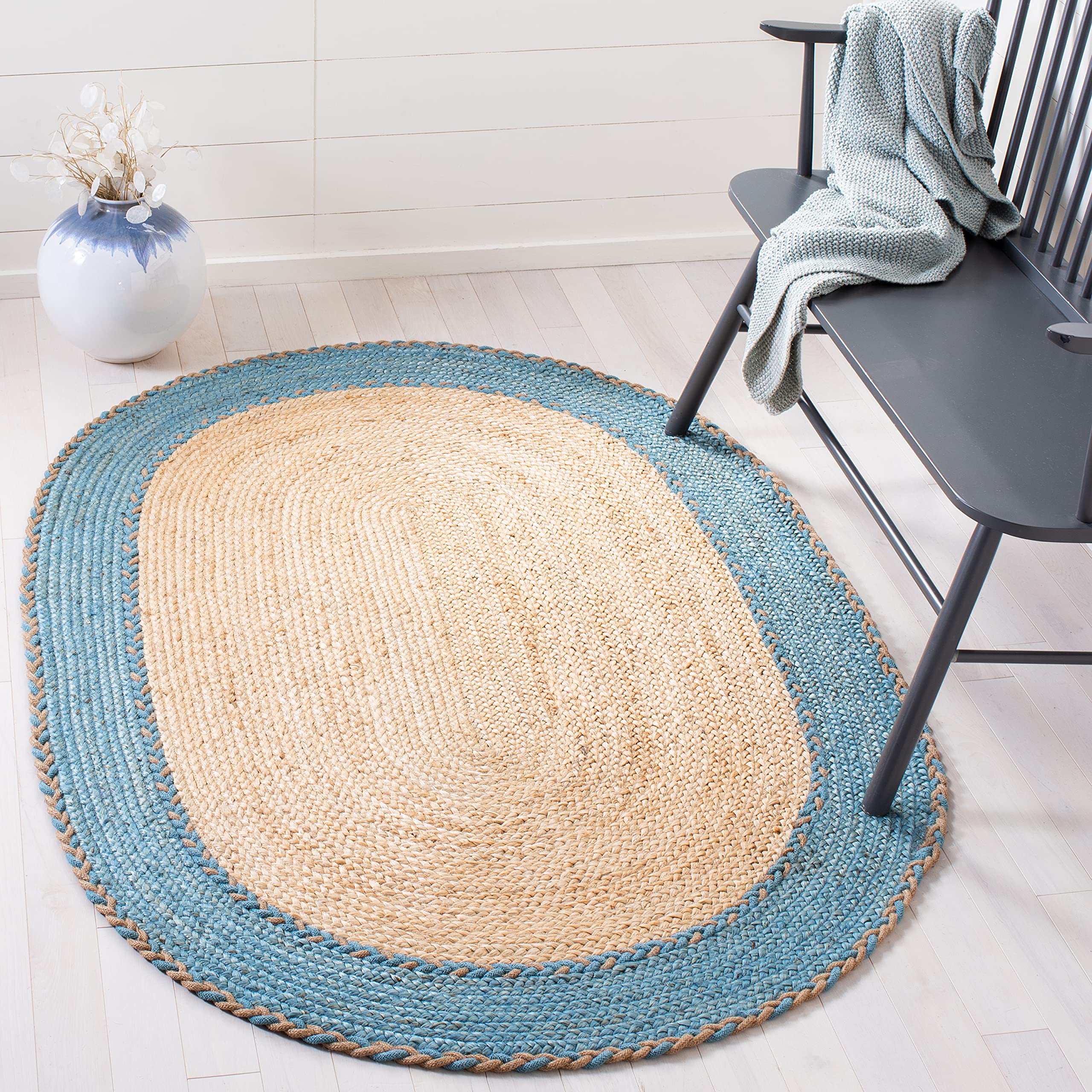 SAFAVIEH Handmade Jute Area Rug 6' x 9' Oval - Natural & Blue Natural Fiber Collection (NFB261M) | Non-Slip Durable Floor Covering for Living Room, Bedroom, High Traffic Areas & Boho Home Decor