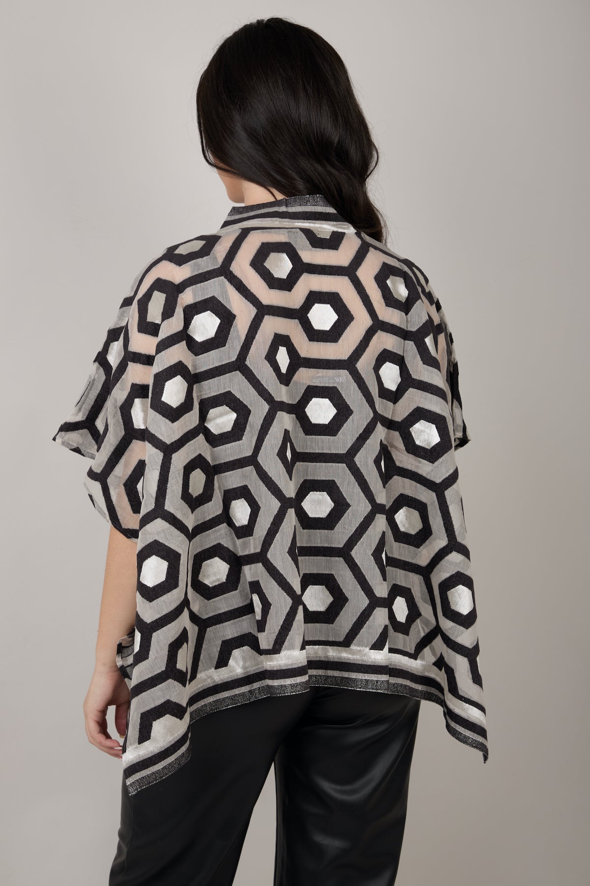 Stylish Geometric Cotton Short Open Poncho for Women - Lightweight Summer Cover-Up for Beach, Travel, and Casual Outings