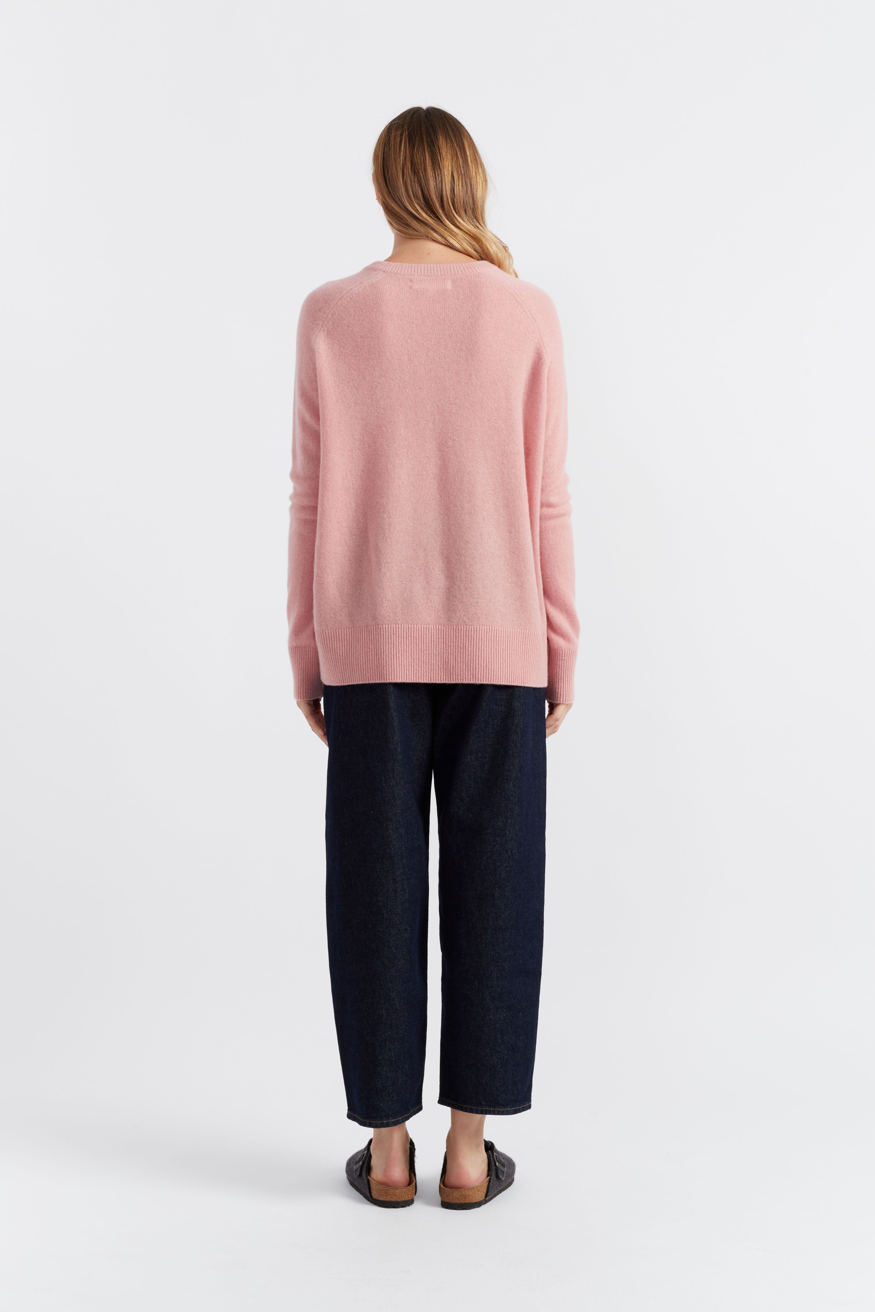 Soft Pink Cashmere Oversized Sweater for Women - Cozy Slouchy Pullover for Fall & Winter - Perfect for Casual Outings and Relaxing at Home