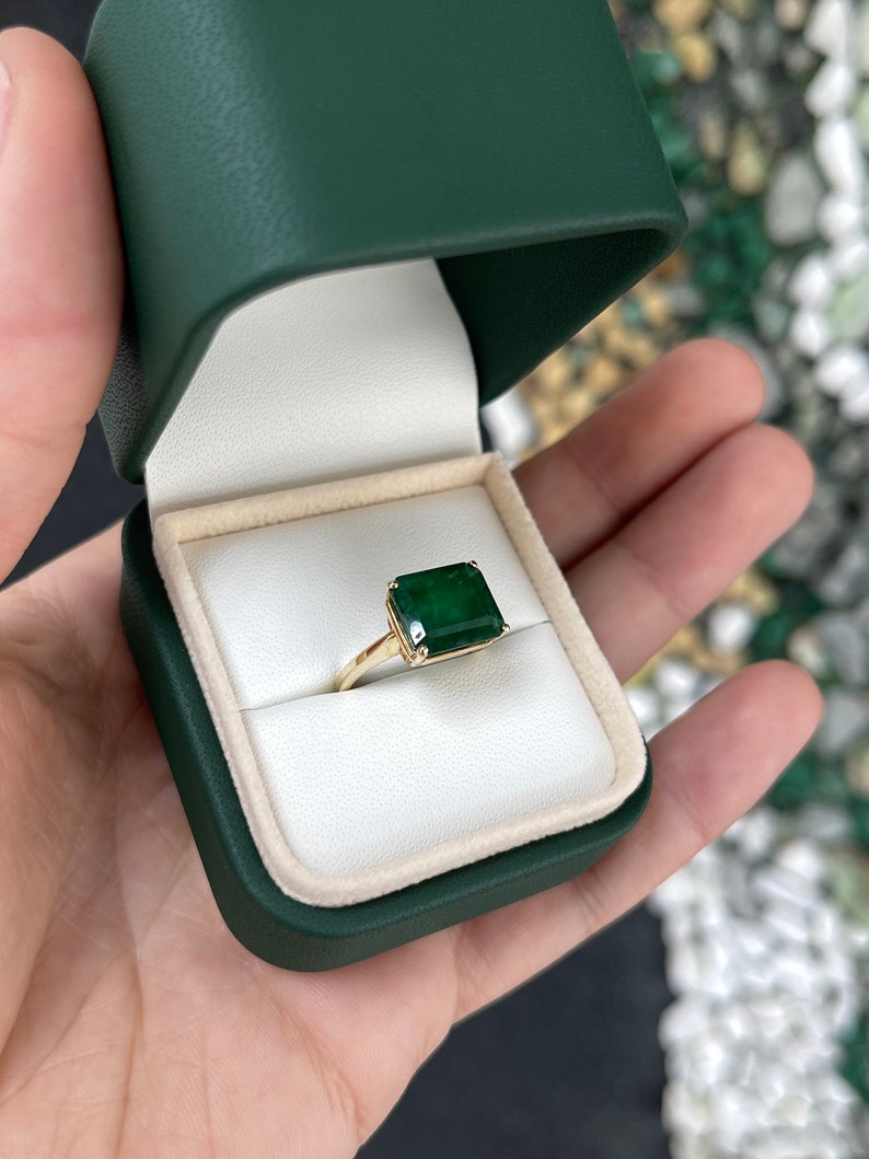 6.28ct 14K Gold Dark Green Emerald Cut East-West Solitaire Engagement Ring for Women - Perfect for Proposals, Anniversaries & Special Occasions