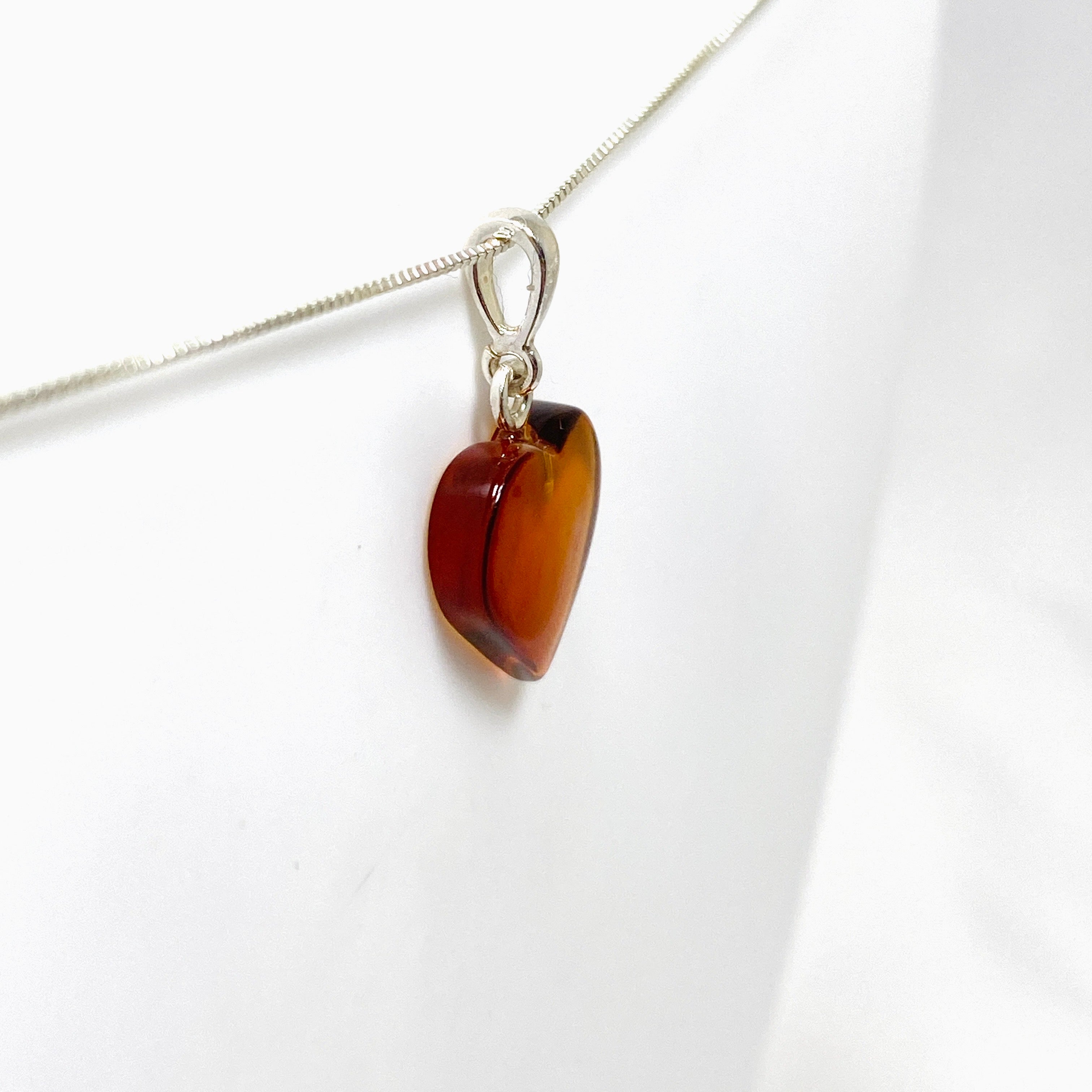 Natural Baltic Amber Heart Pendant Necklace AMB226 - Genuine Amber Jewelry for Women, Gift for Her - Perfect for Everyday Wear & Special Occasions