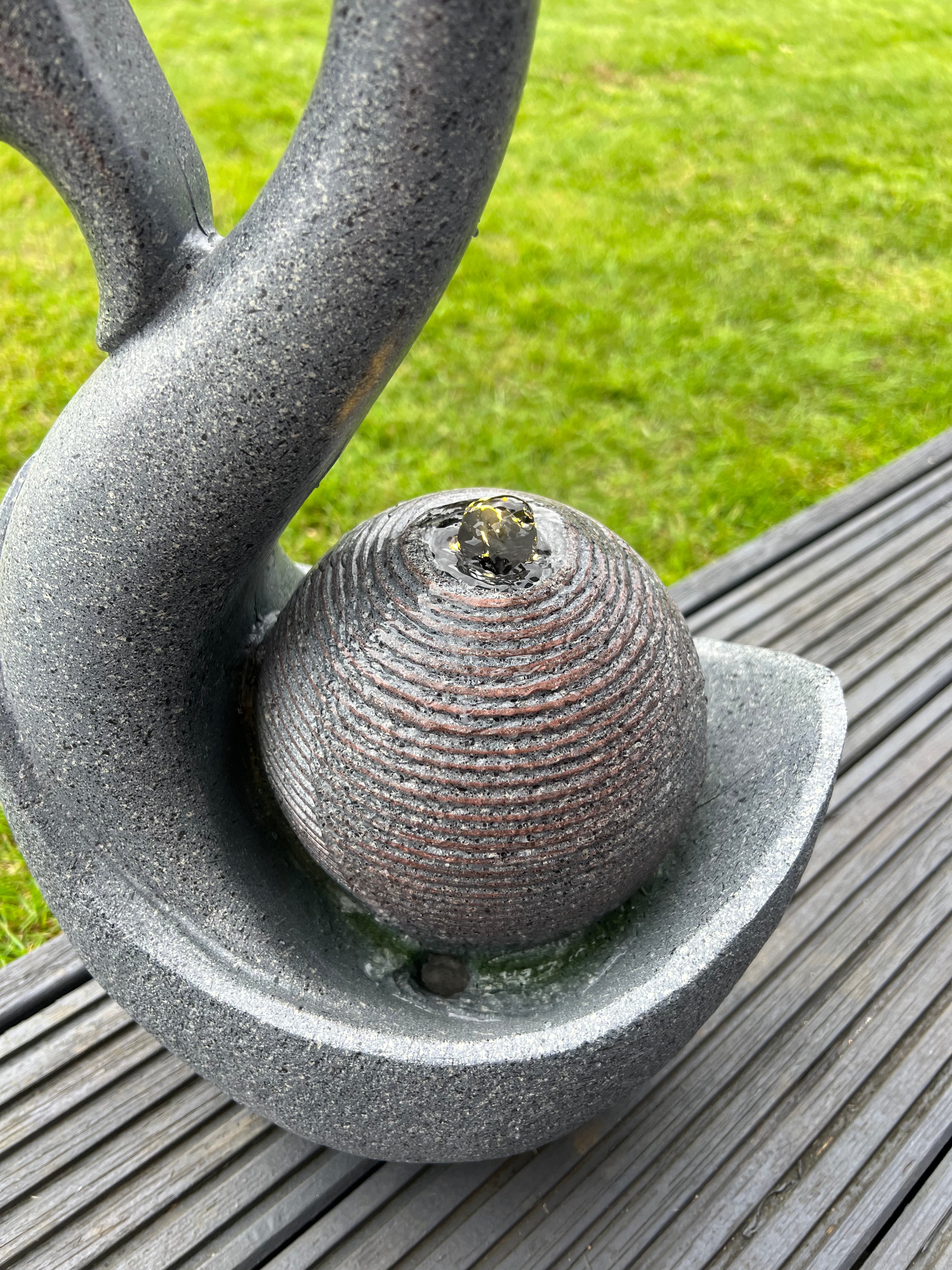 Solar Powered Swan Water Fountain with LED Lights - 28x20x48cm Outdoor Garden Decor for Patio, Yard & Landscape