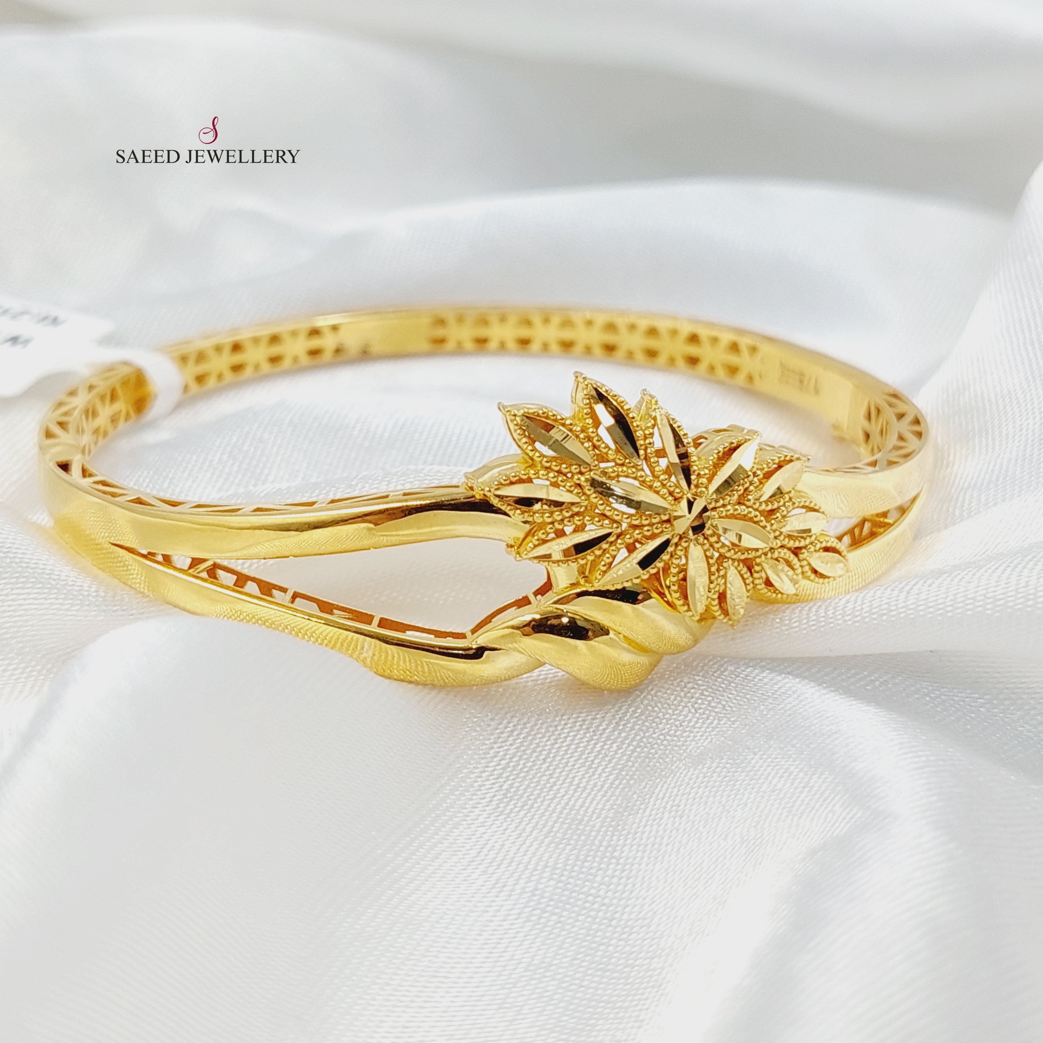 Elegant Deluxe Leaf Bangle Bracelet for Women - Gold & Silver Plated Handmade Jewelry - Perfect for Parties, Weddings & Everyday Wear