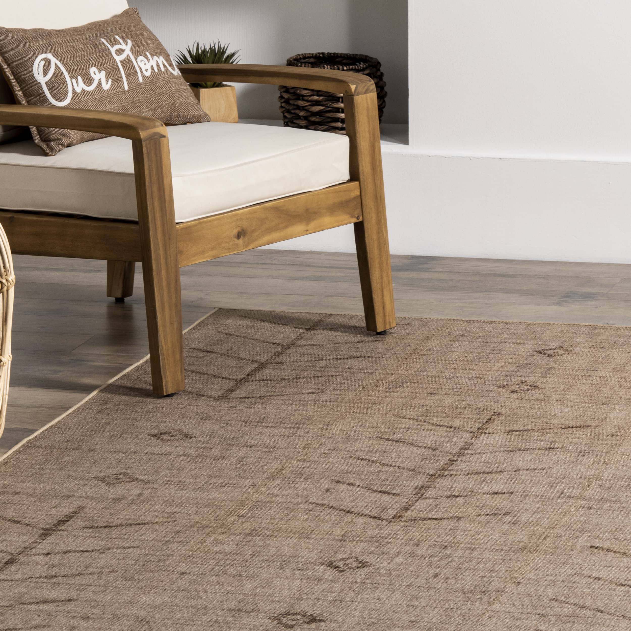 nuLOOM Lauren Liess Lori Arrow Easy Jute Machine Washable Area Rug 8x10 Natural - Perfect for Living Room, Bedroom & Home Decor