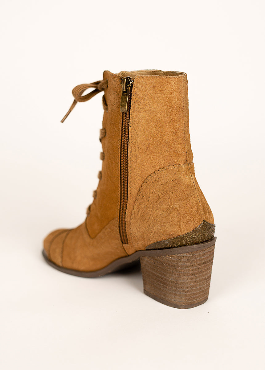 Bonnie Boot in Pecan - Stylish & Comfortable Women's Ankle Boots for Fall & Winter | Perfect for Casual Outfits, Work & Outdoor Activities