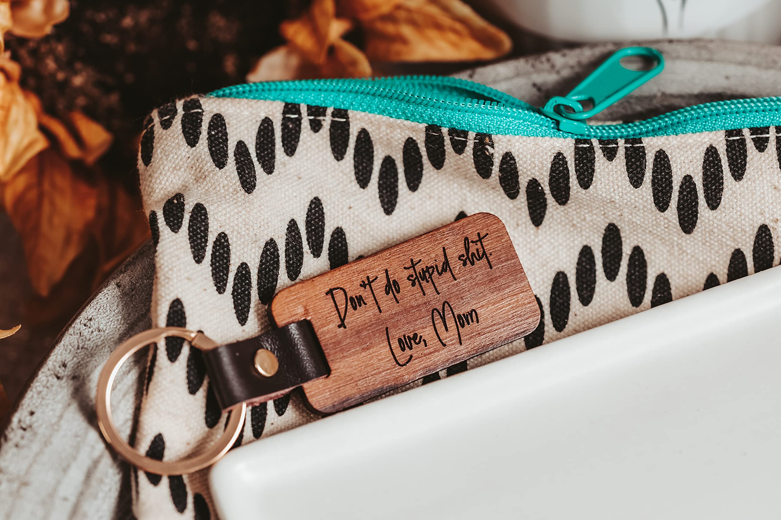 Funny Keychain from Mom - 'Don't Do Stupid Stuff' Keyring, Thoughtful Gift for Adult Children, Graduation Present for Teen Son or Daughter, First Car Keychain with Inspirational Message - Perfect for Daily Reminders & Special Occasions