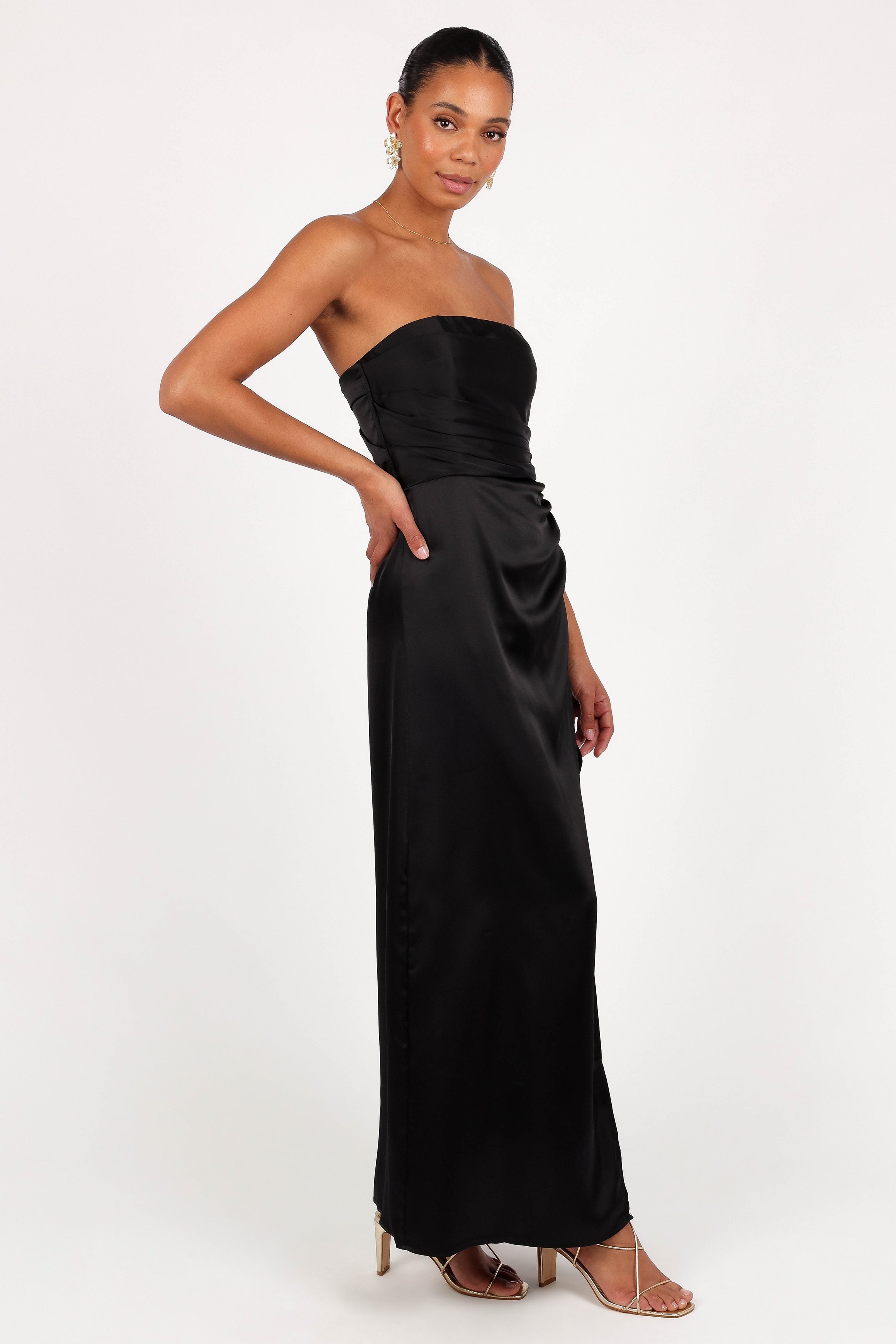 Strapless Maxi Dress for Women - Elegant Black Long Evening Gown for Parties, Weddings & Special Occasions