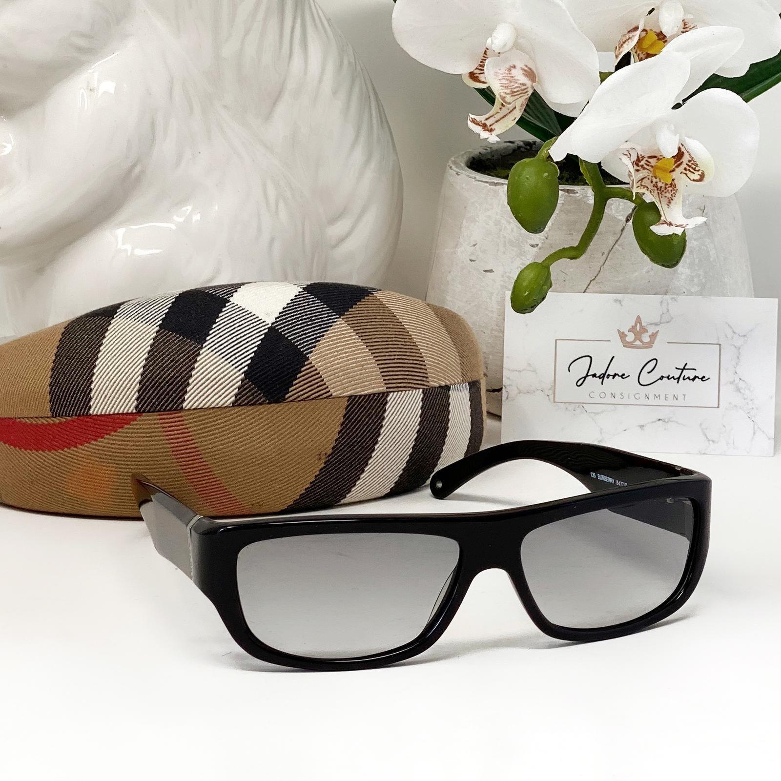 Burberry Black Matrix Sunglasses 8477/S - Luxury Designer Shades for Women & Men - UV Protection & Polarized Lenses - Perfect for Driving, Beach & Outdoor Activities