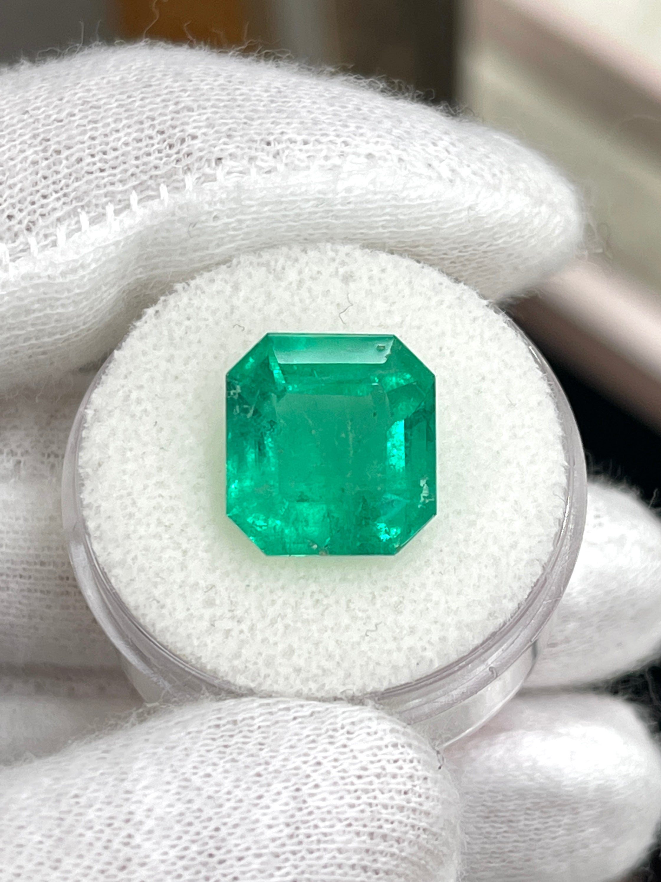 6.93 Carat 12x11.5mm Medium Green Natural Loose Colombian Emerald Asscher Cut Gemstone for Jewelry Making, Engagement Rings & Luxury Gifts