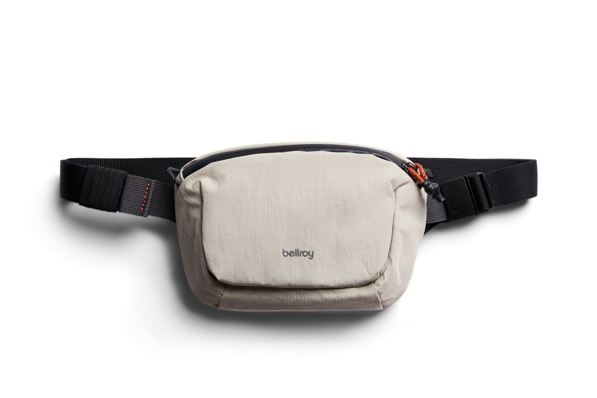 Bellroy Lite Belt Bag - Ultra Lightweight & Durable Waist Pack for Men & Women | Perfect for Travel, Hiking, Running & Everyday Use