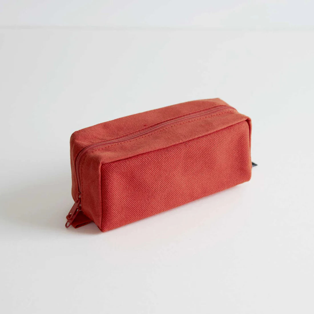 Kurashiki Hampu Canvas Pouch M Size - Safflower Red Japanese Style Cotton Bag for Travel, Makeup & Stationery Storage | Durable Eco-Friendly Organizer