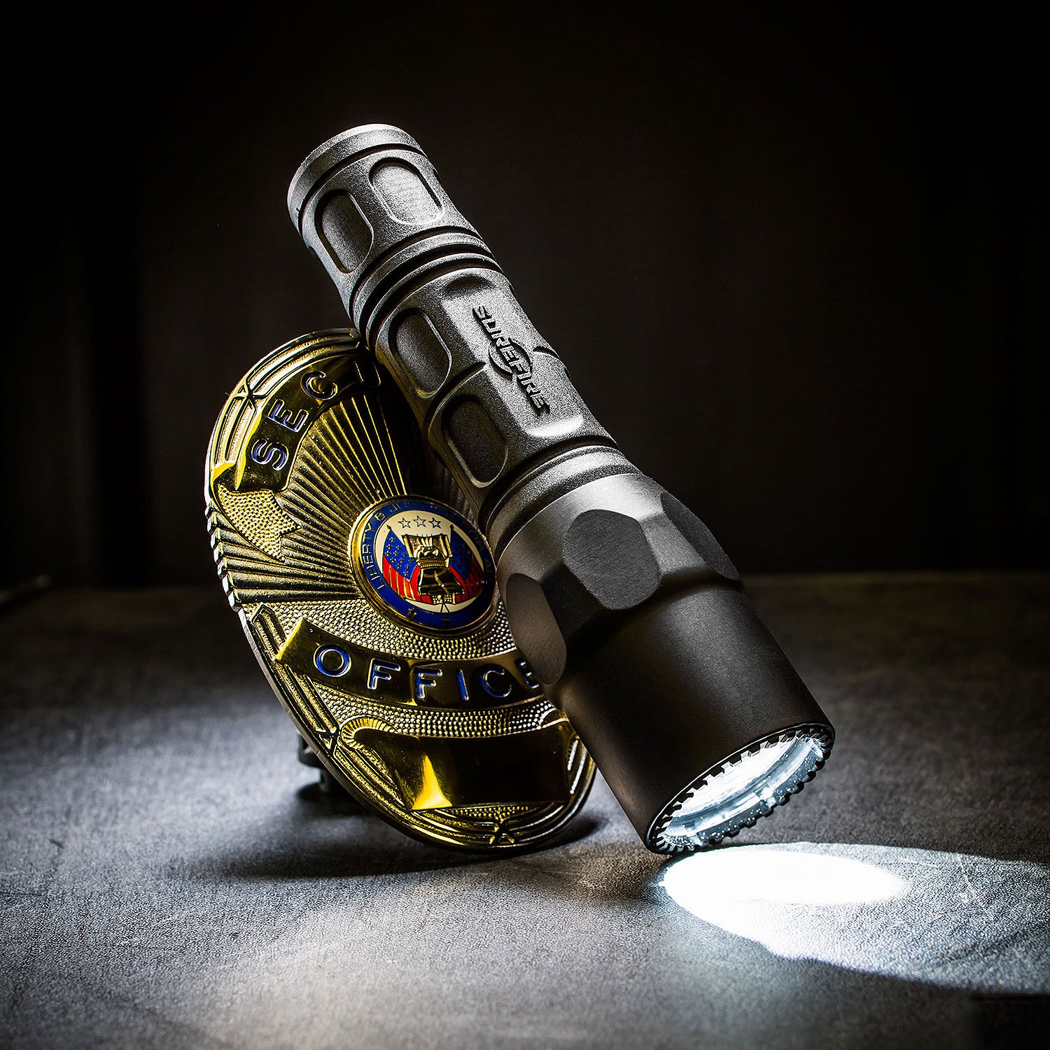 SureFire G2X Law Enforcement Edition Tactical Flashlight - 600 Lumens LED, Durable Aluminum Body, High-Intensity Beam for Police, Security & Outdoor Adventures