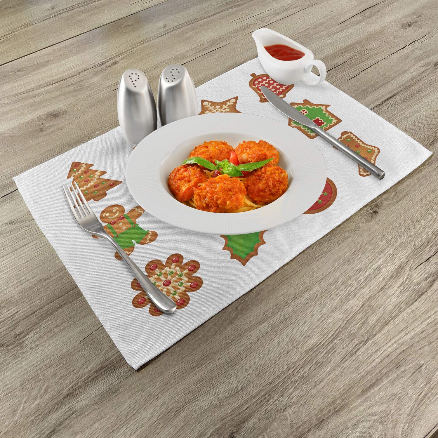 Ambesonne Gingerbread Man Place Mats Set of 4 - Festive Holiday Table Decor with Various Cookie Shapes, Washable Fabric Placemats for Dining Room & Kitchen - Perfect for Christmas Parties, Family Gatherings & Cozy Winter Meals (Pale Brown Green Red)