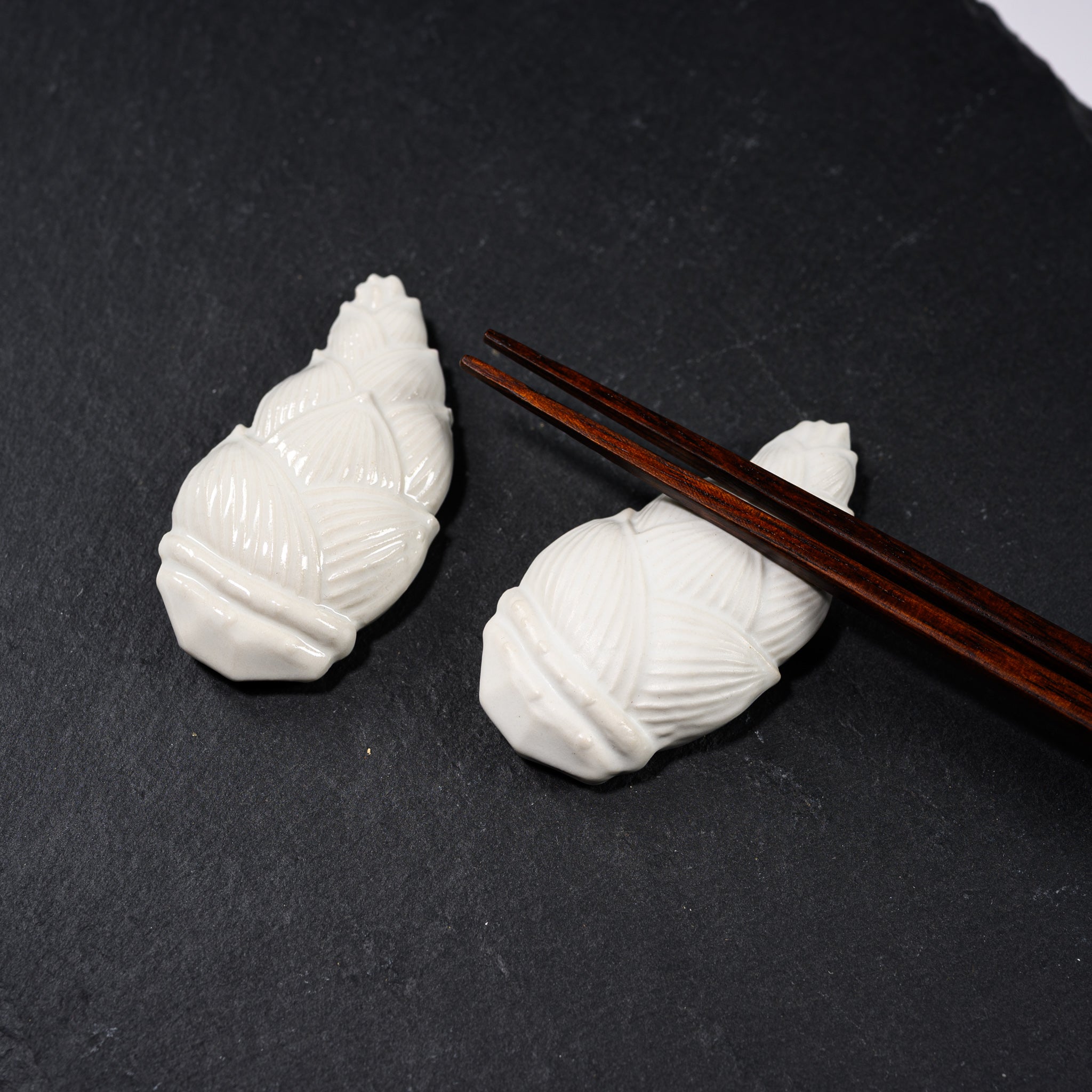 Handmade USUKIYAKI Chopstick Rest - Bamboo Shoot Design | Japanese Ceramic Tableware for Sushi, Ramen & Asian Dining | Perfect Gift for Home & Restaurant Use