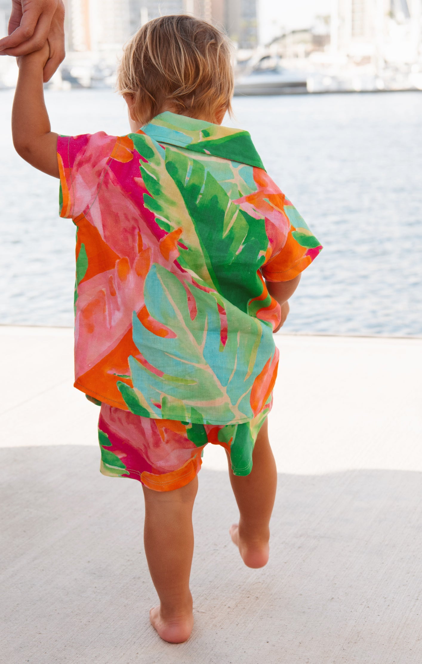 Stylish Lil Button Up Shirt with Tropical Palm Print - Perfect for Beach Vacations & Summer Outfits