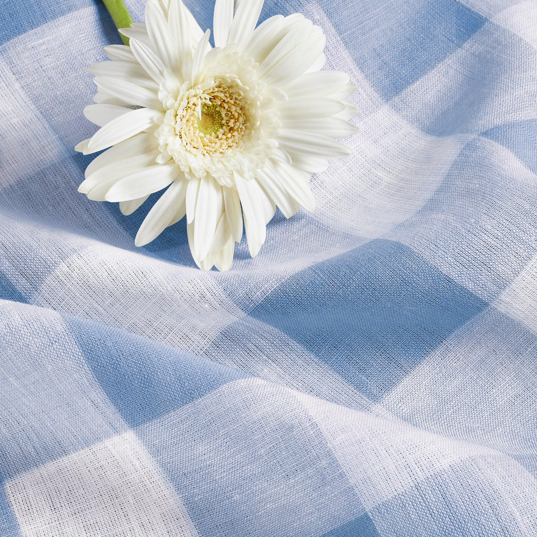 Buffalo Check Table Throw - Soft and Durable Plaid Table Cover for Kitchen, Dining Room, and Picnic - Perfect for Holiday Decor and Outdoor Gatherings