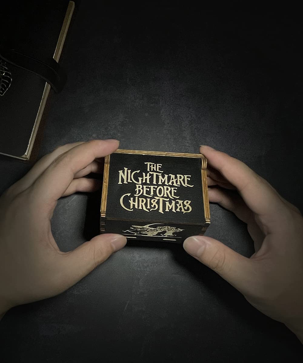 Sooharic Christmas Music Box - The Before Christmas Theme, Halloween & Holiday Musical Gift for Kids & Adults - Perfect for Party Decor, Room Decorations & Christmas Gifts (Winter Wonderland Scene)