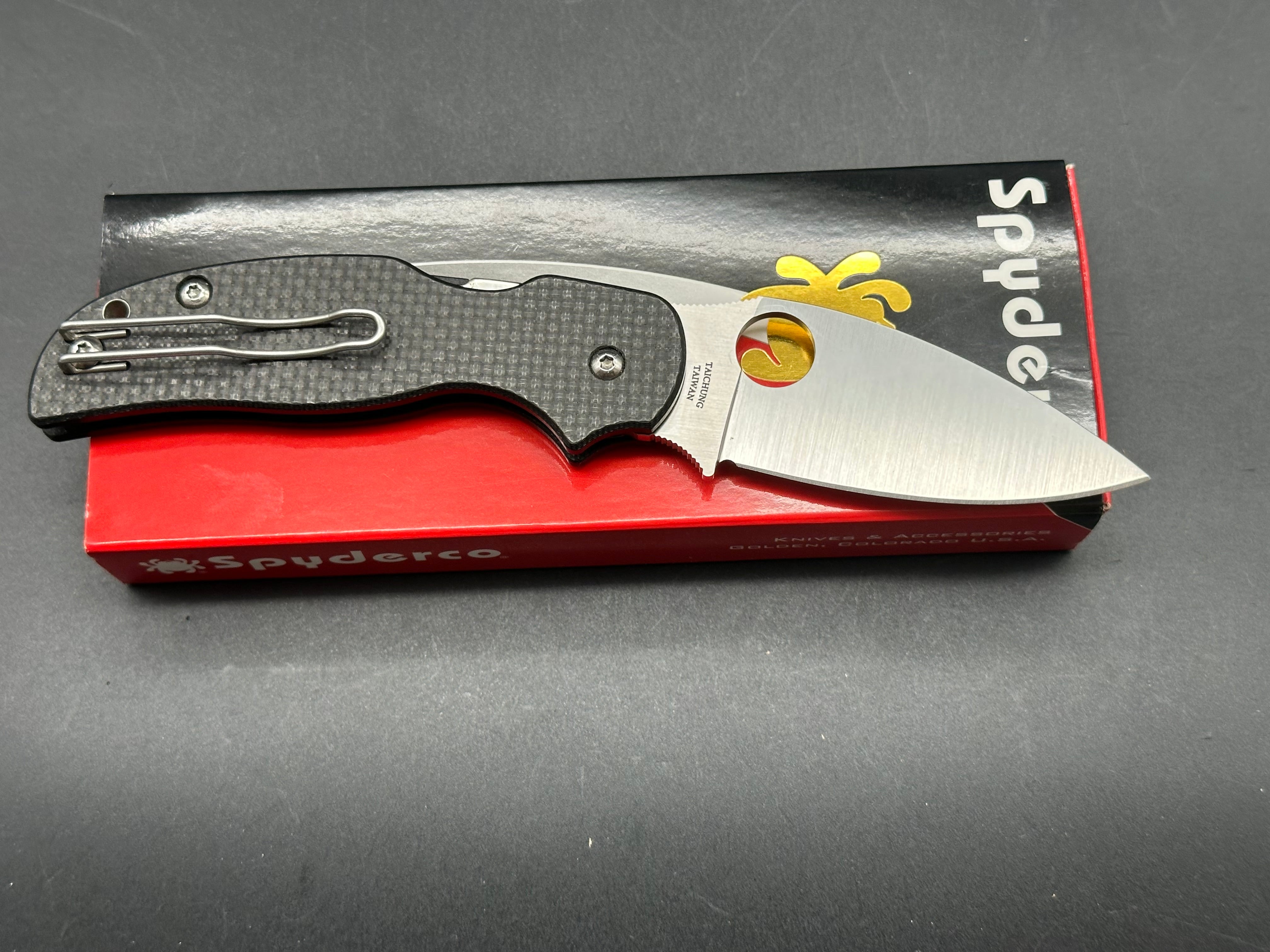 Spyderco Sage 5 Folding Knife - CPM S30V Blade, Peel Ply CF & G10 Handle - EDC, Outdoor, Camping, Survival Gear