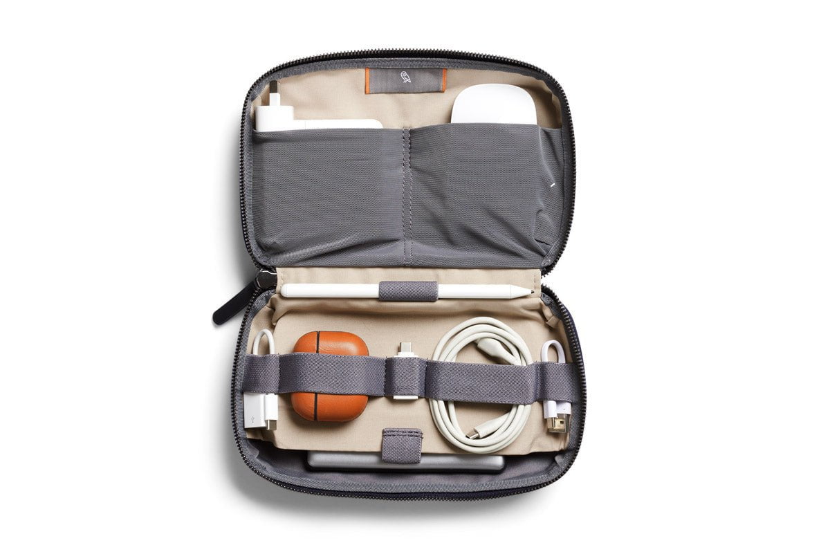 Bellroy Tech Kit - Premium Travel Organizer for Cables, Chargers & Accessories | Perfect for Business Trips, Commuting & Daily Use
