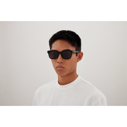 Alexander McQueen AM0496SA Designer Sunglasses for Women & Men - UV Protection, Luxury Fashion Eyewear - Perfect for Outdoor, Travel & Fashion Events