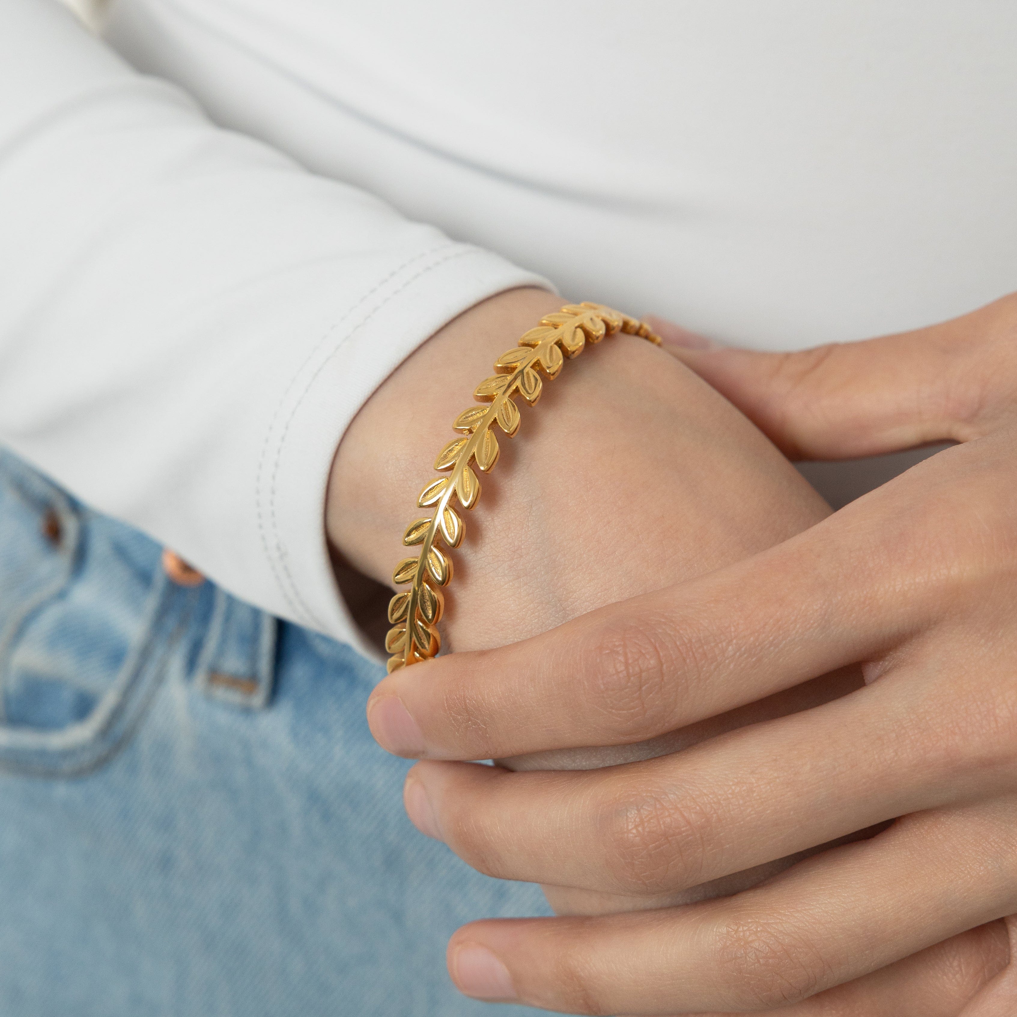 Palestine Olive Wood Layering Bangle Bracelet - Handmade Stackable Bangle for Women - Perfect for Boho Style & Everyday Wear