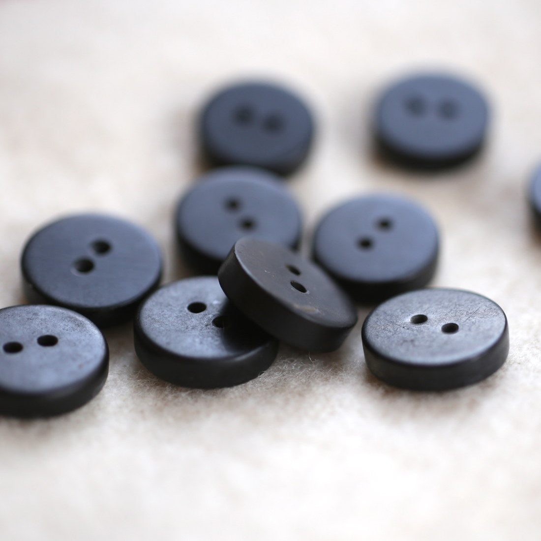10PCS Horn Buttons for Sewing & Crafts - Natural Material for DIY Clothing, Jackets, and Home Decor Projects
