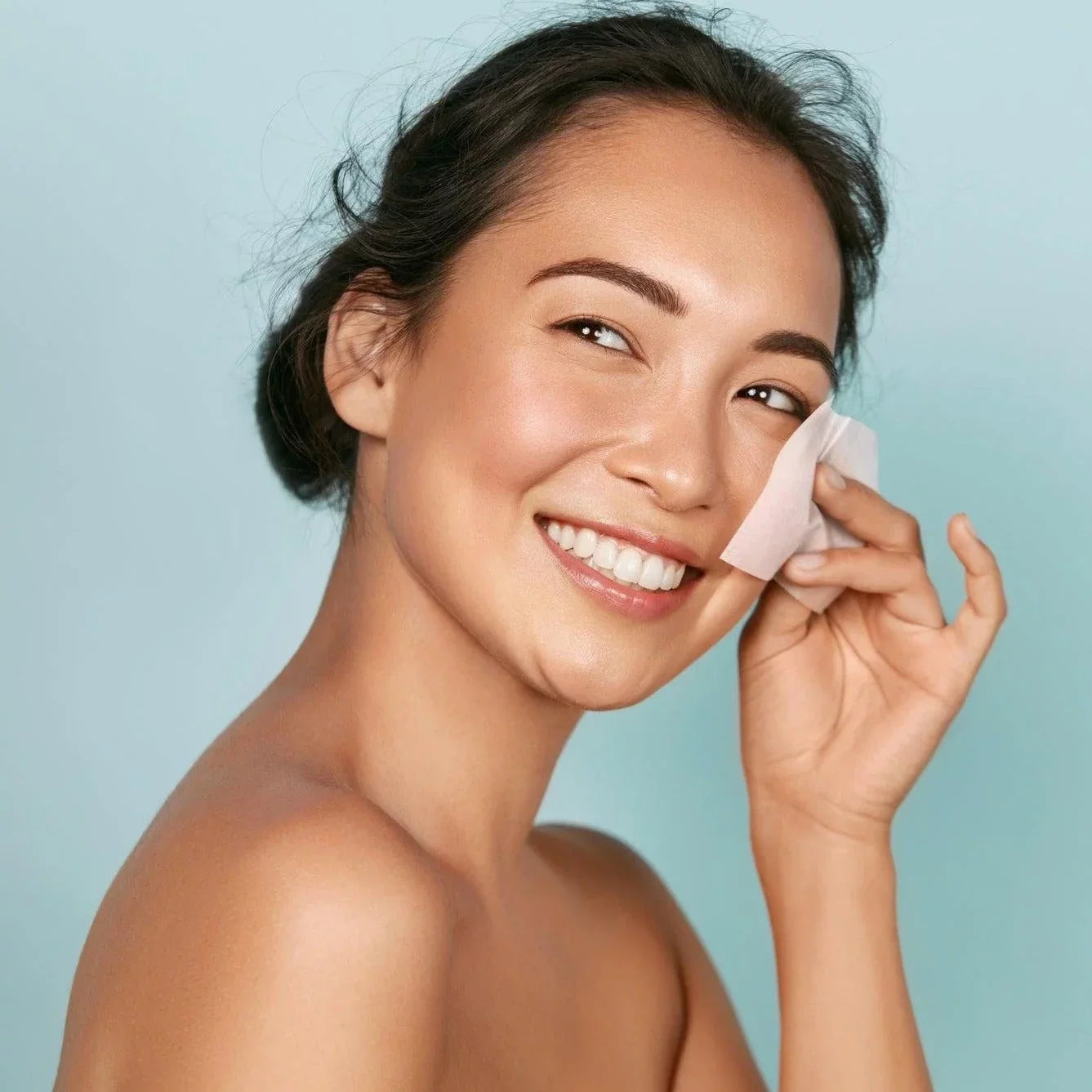 Bifesta Makeup Cleansing Sheets - 46 Moist Wipes for Quick & Gentle Makeup Removal | Perfect for Travel, Gym & On-the-Go Skincare