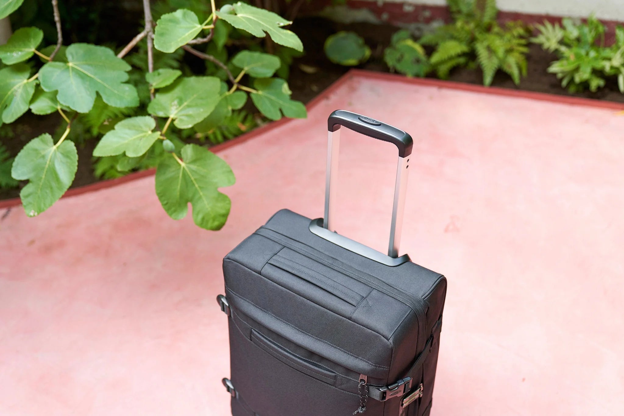 Eastpak Transit'R 4 S Backpack - Durable Black Laptop Backpack for Work, School & Travel | Water-Resistant College Bookbag with Padded Compartment