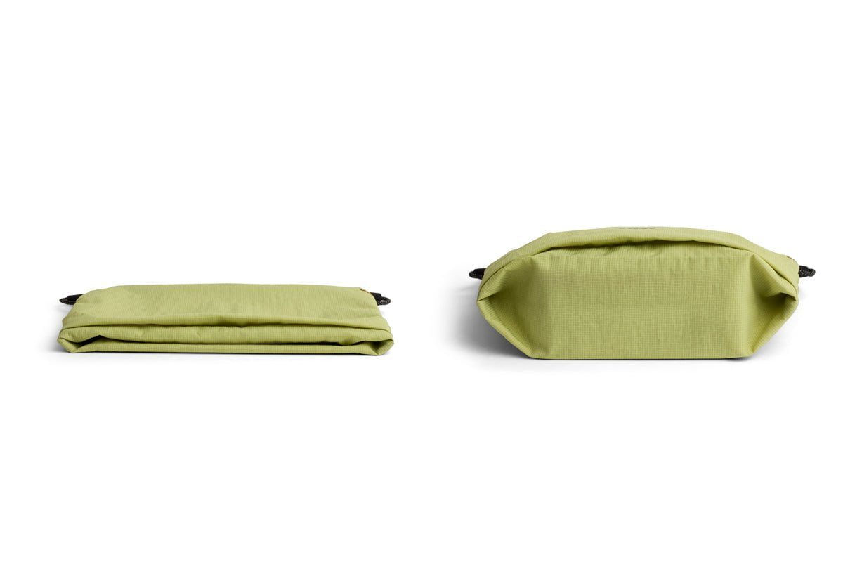 Bellroy Lite Sacoche - Lightweight Crossbody Bag for Men & Women | Water-Resistant & Durable Everyday Carry | Perfect for Travel, Commuting & Outdoor Adventures