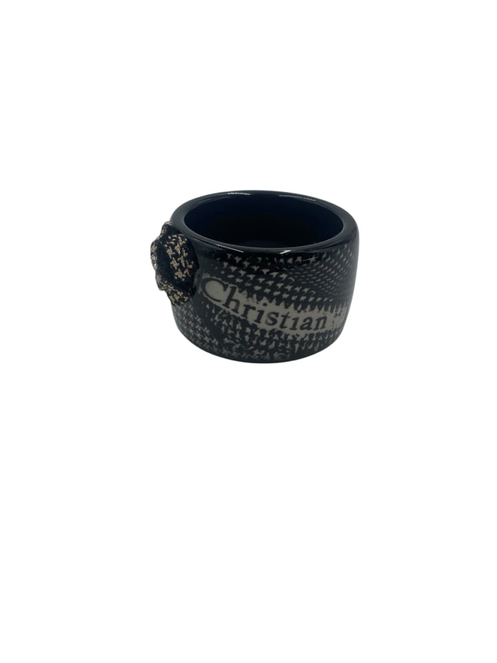 Vintage Y2K Christian Dior Resin Houndstooth Bracelet - Stylish 90s Retro Fashion Accessory for Women, Perfect for Parties & Everyday Wear