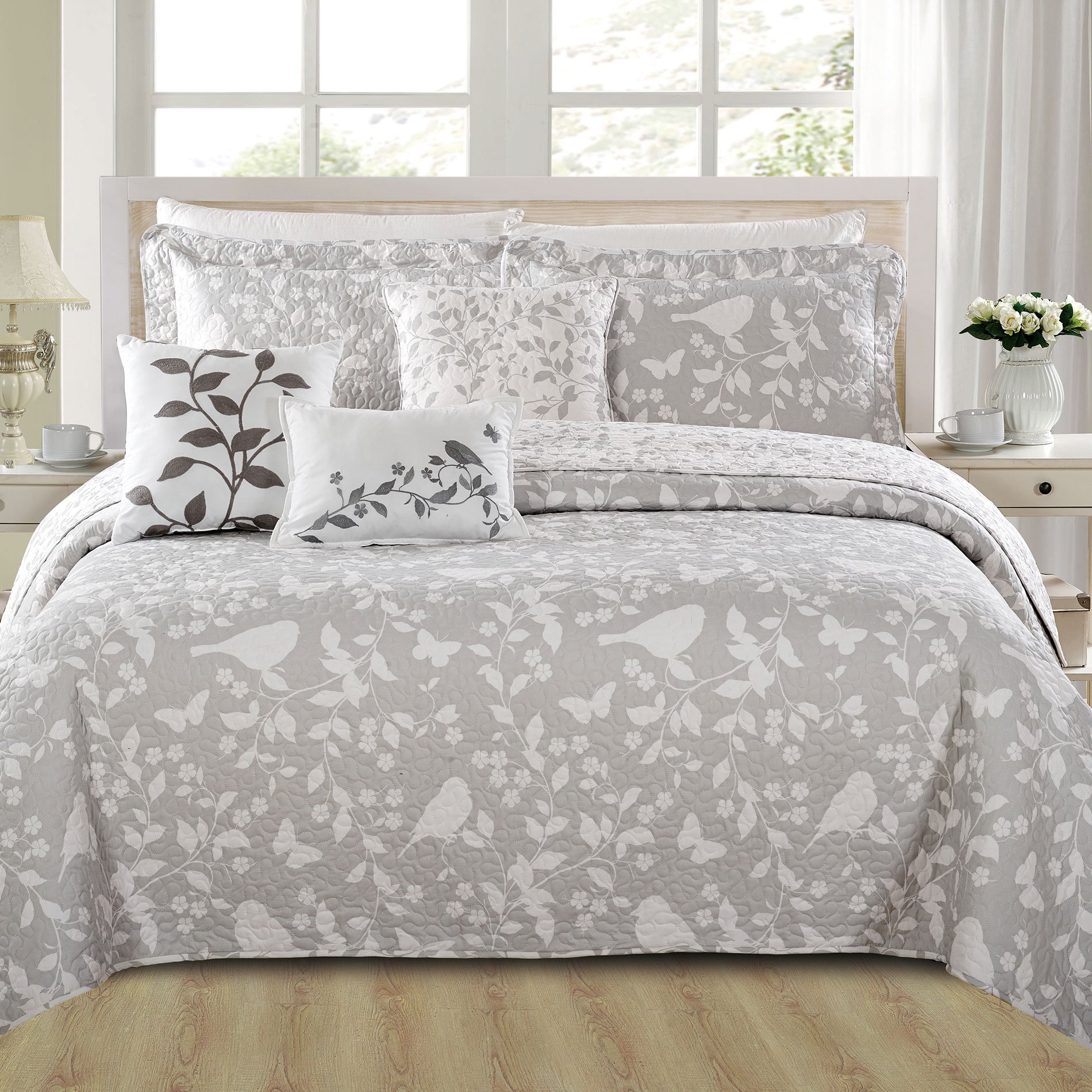 Premium Soft Lightweight Reversible Quilt Coverlet Bedspread Set - All Season Oversized 122