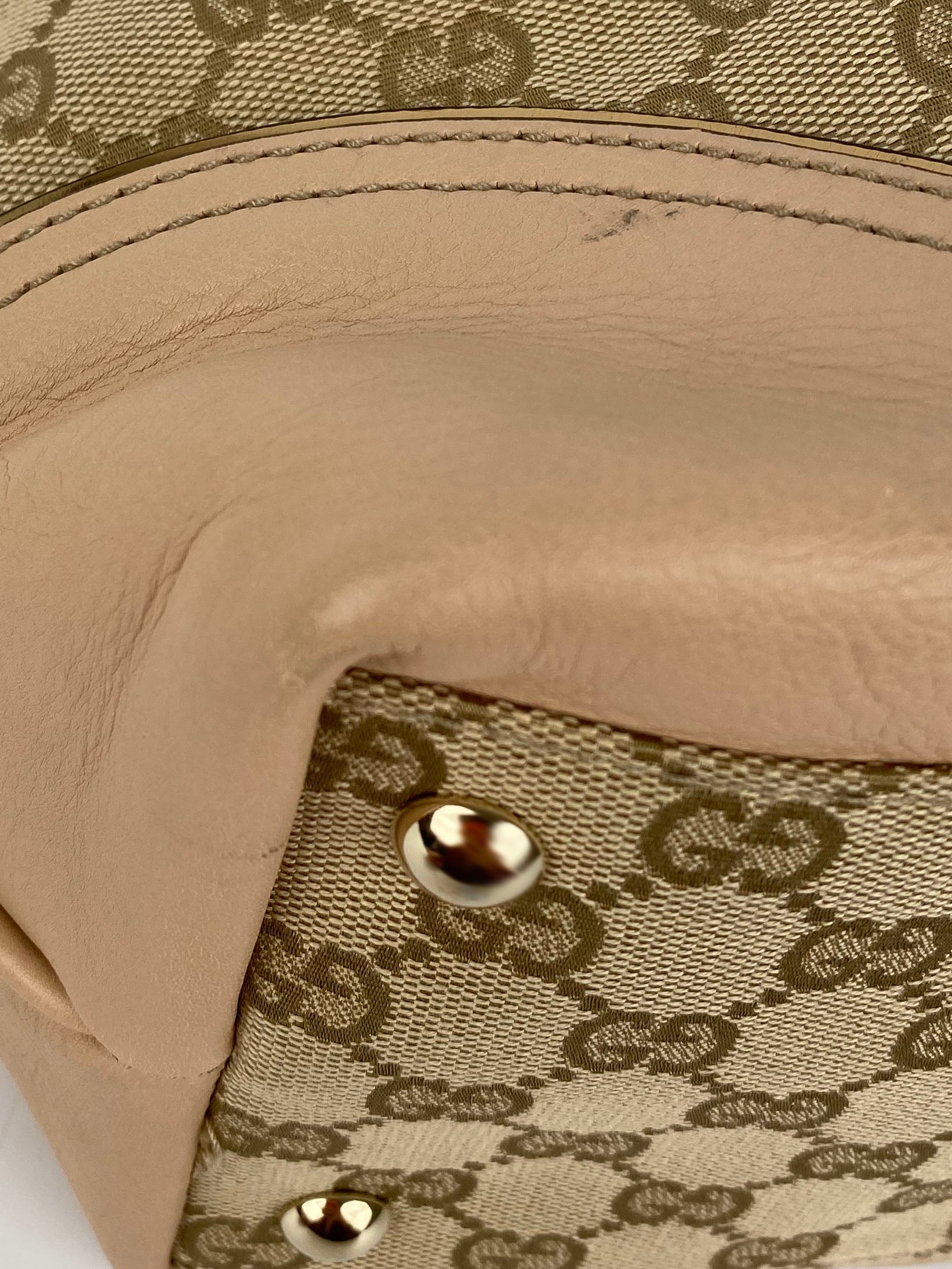 Gucci GG Monogram Shoulder Bag for Women - Luxury Leather Crossbody Purse with Adjustable Strap, Perfect for Work, Travel & Evening Out