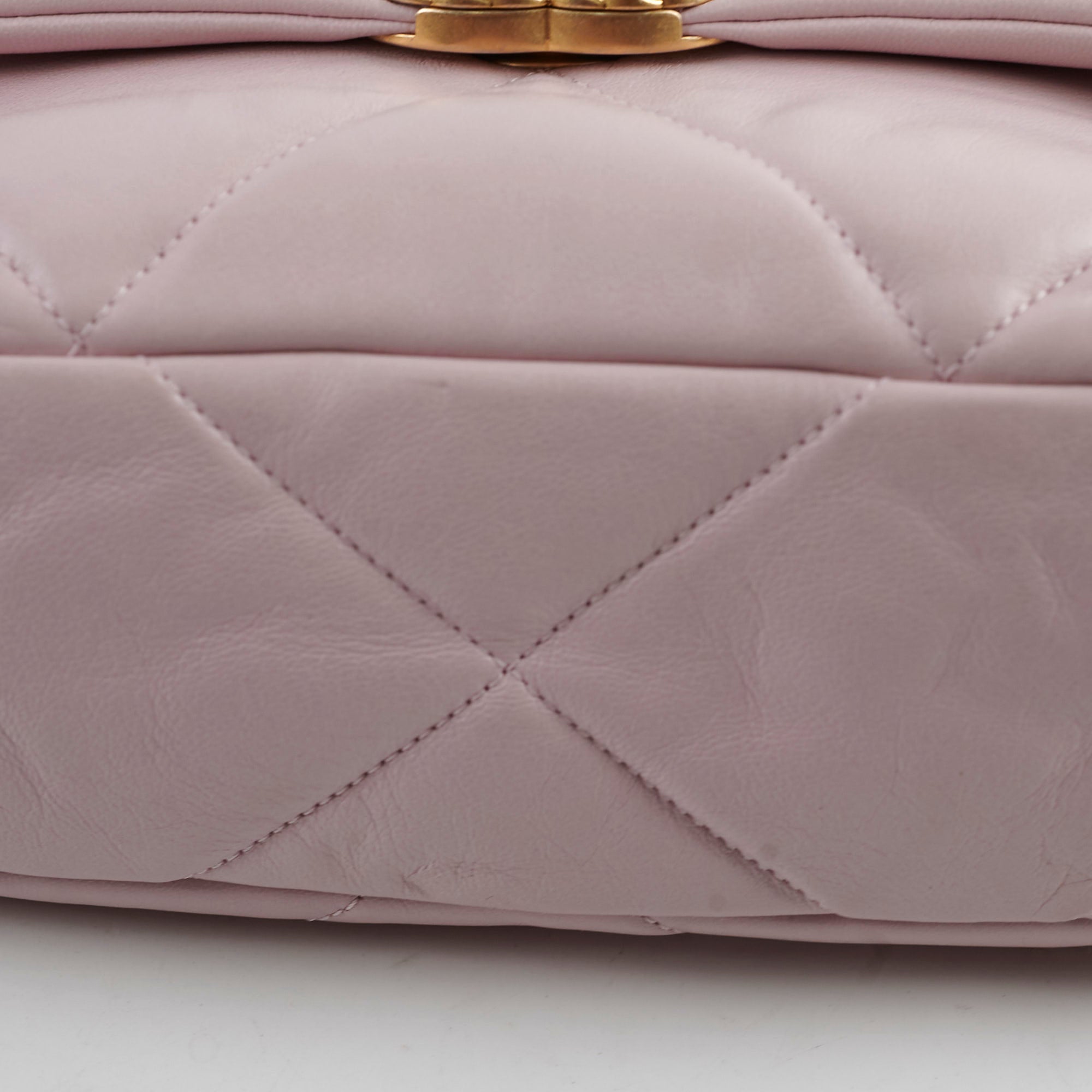 Chanel Small 19 Bag Light Pink 31 Series - Luxury Crossbody Shoulder Bag for Women, Perfect for Date Night & Special Occasions