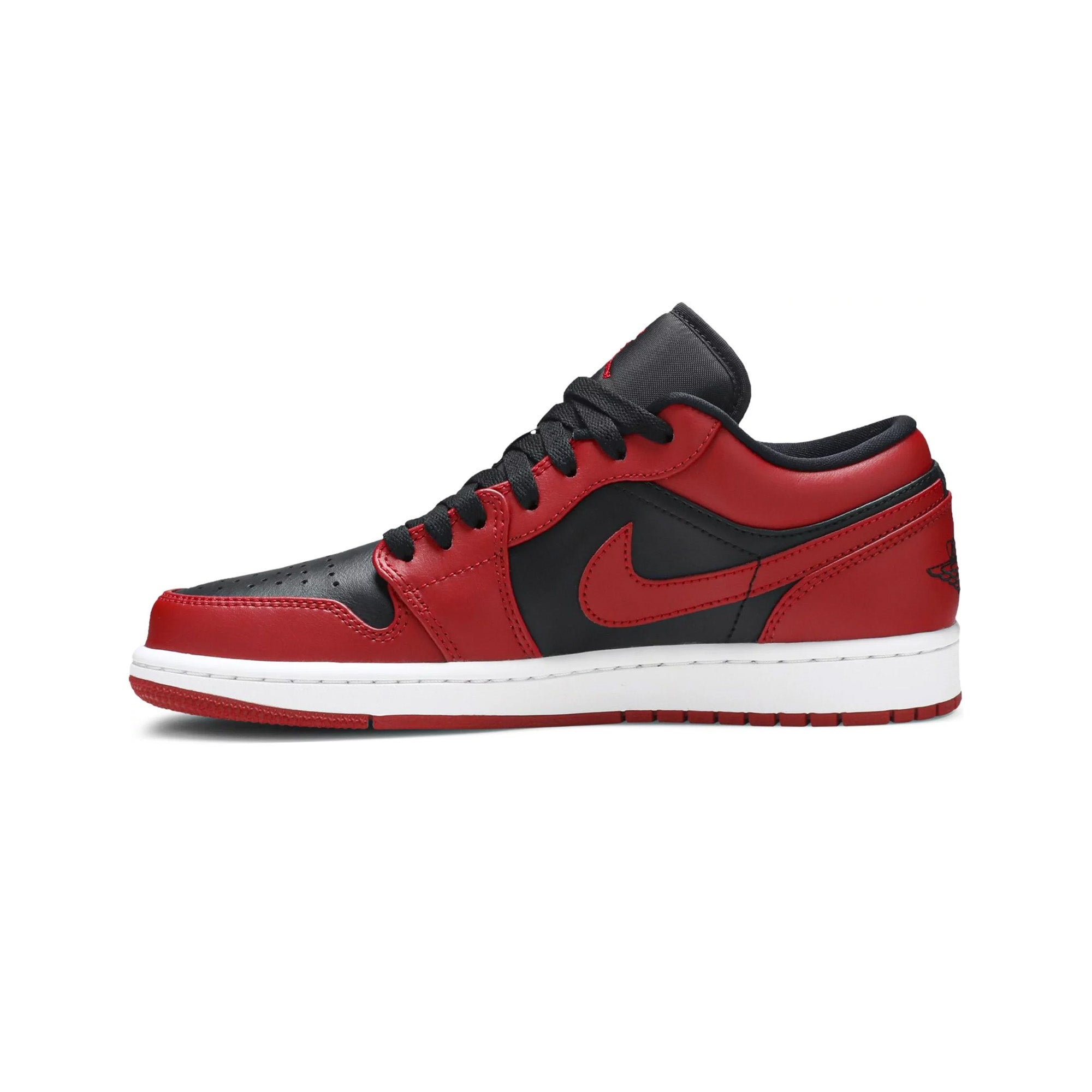 Air Jordan 1 Low 'Reverse Bred' Sneakers - Men's Basketball Shoes for Casual Wear & Street Style Fashion