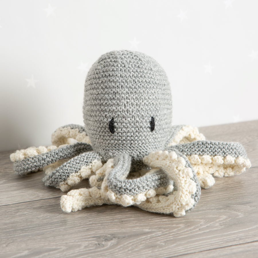 Robyn Octopus Knitting Kit - Complete DIY Crochet Set for Beginners & Advanced Crafters | Perfect for Gifts, Home Decor & Stress Relief