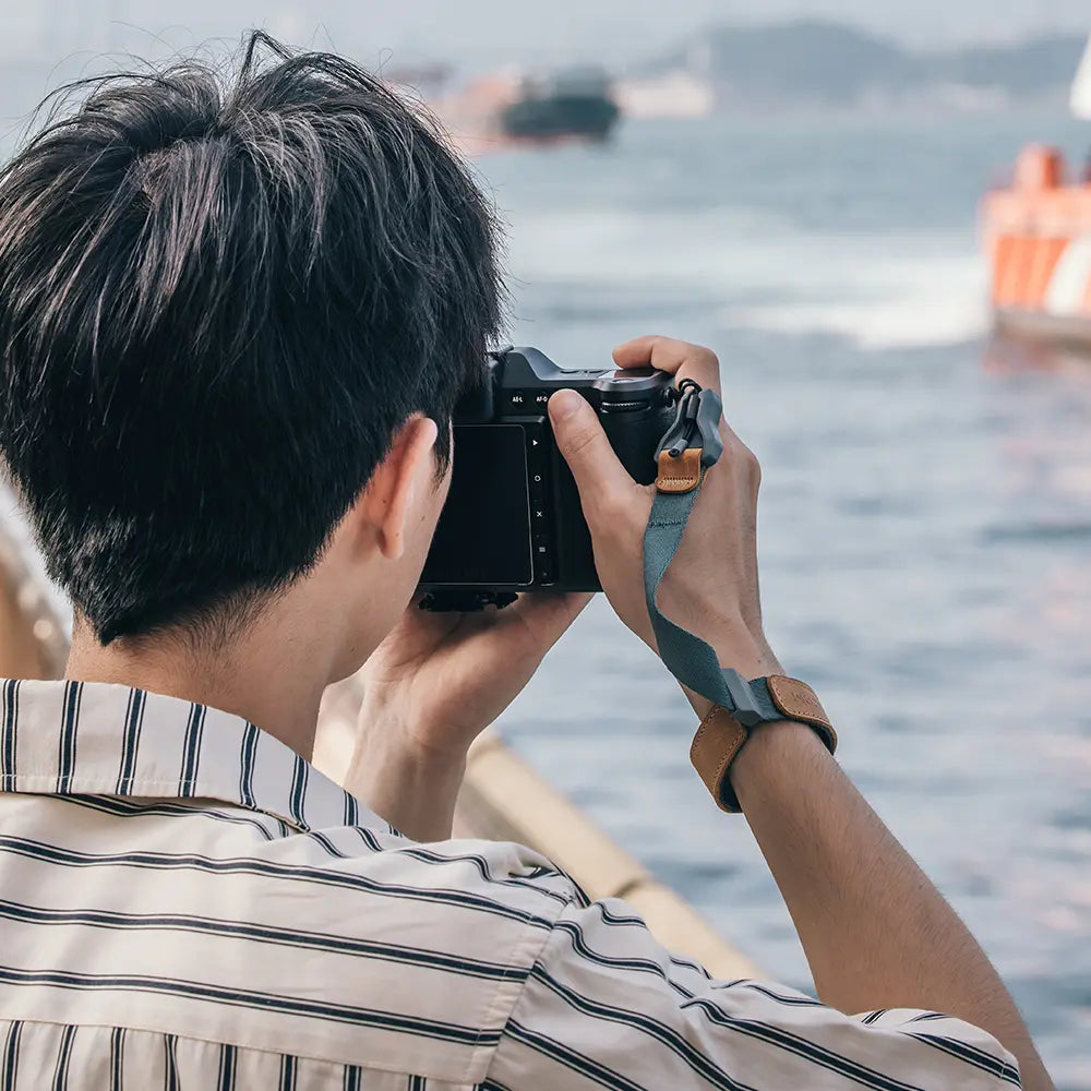 Ulanzi Falcam Maglink Quick Magnetic Buckle Wrist Strap for Camera - Secure & Detachable Hand Strap for DSLR, Mirrorless, Action Cameras - Perfect for Travel, Vlogging & Outdoor Photography