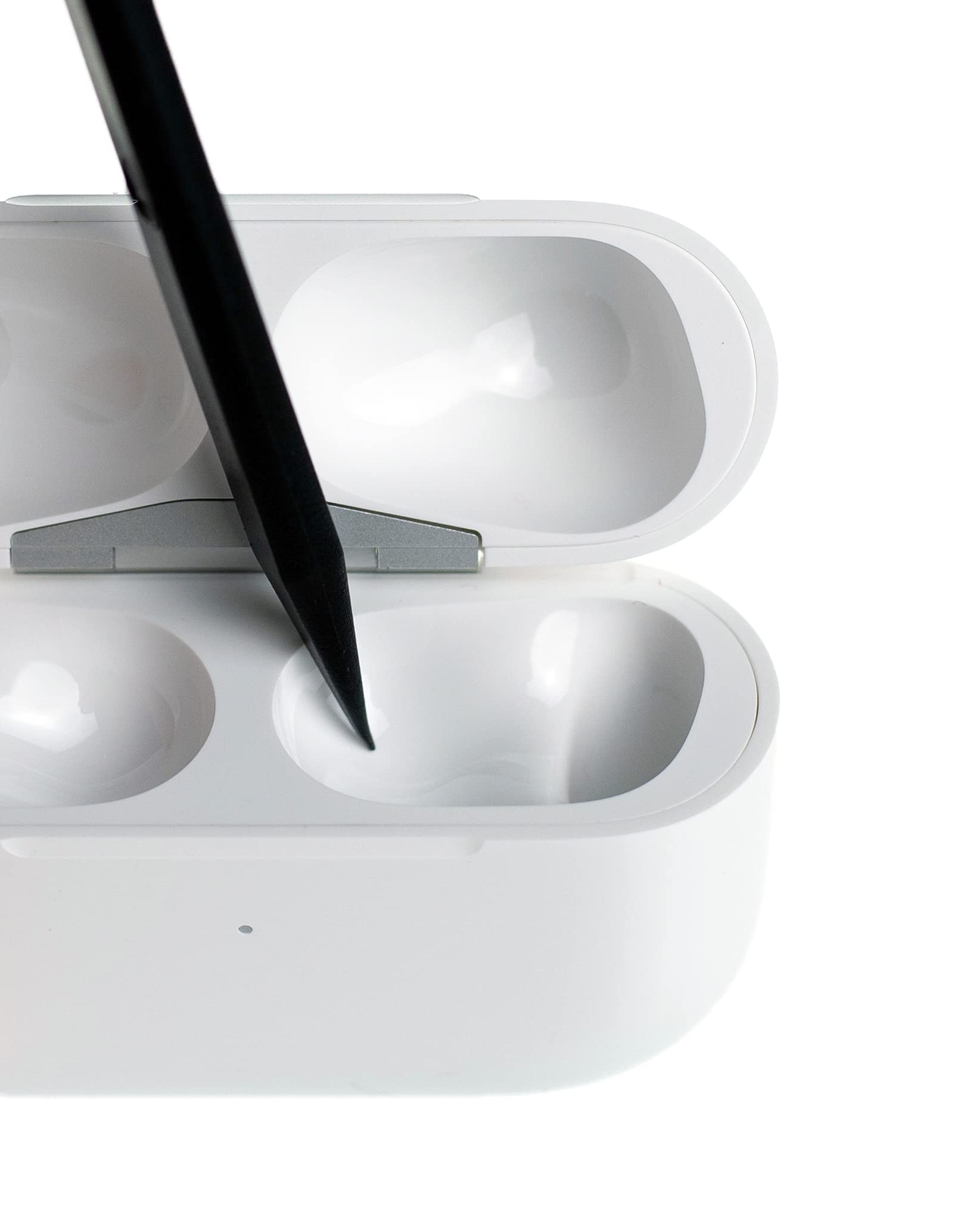 Original Apple AirPods Cleaning Kit for AirPods Pro & Earphones - Safe Device Cleaning for Daily Use