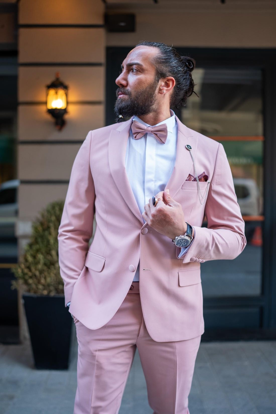 Light Pink Men's 6-Piece Tuxedo Suit Set - Formal Wear for Prom, Weddings & Special Occasions - Perfect for Grooms, Best Men & Evening Events