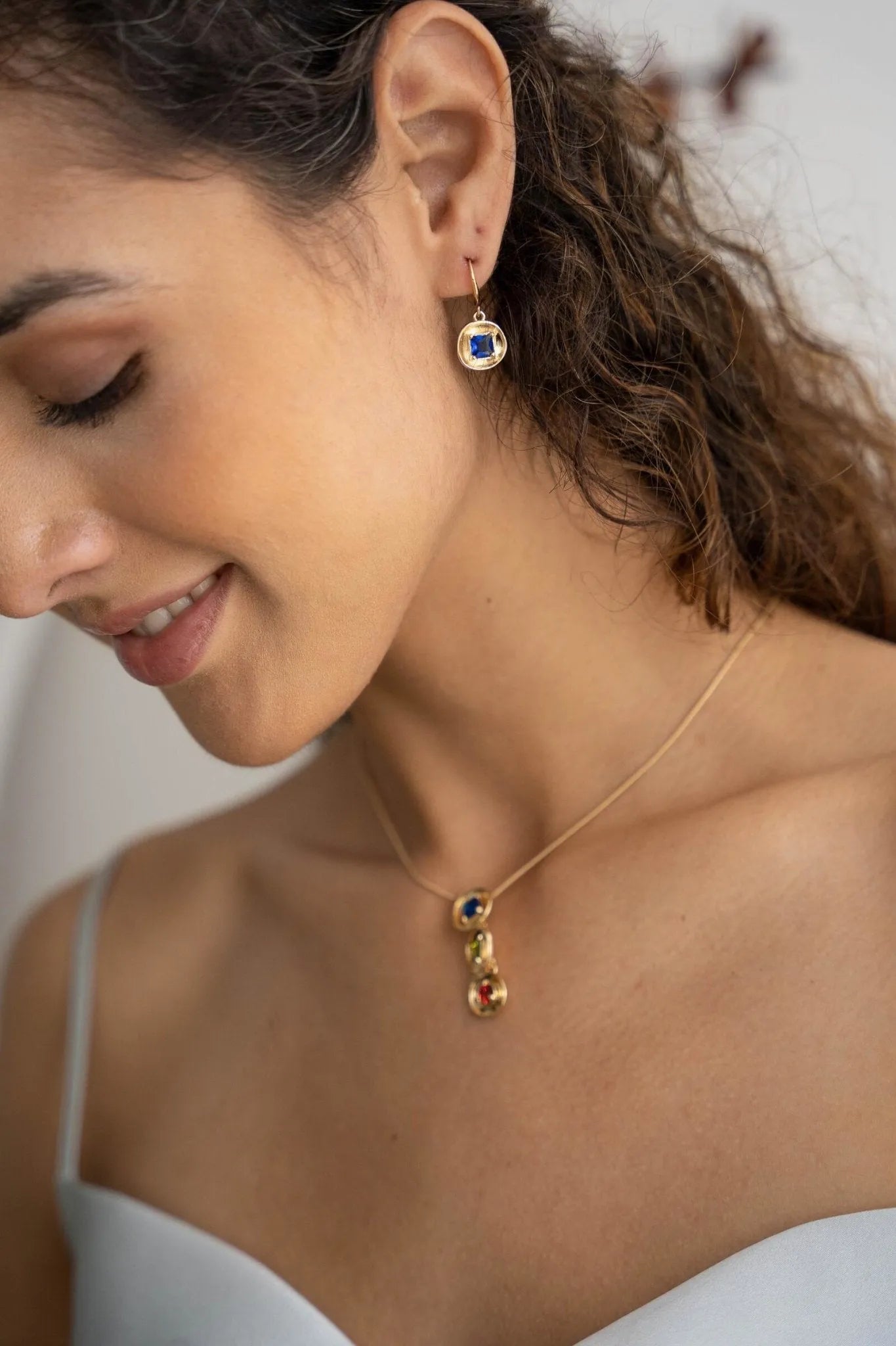 14K Gold Disc Charm Earrings for Women - Minimalist Dainty Hoop Earrings for Everyday Wear, Gift Giving & Special Occasions